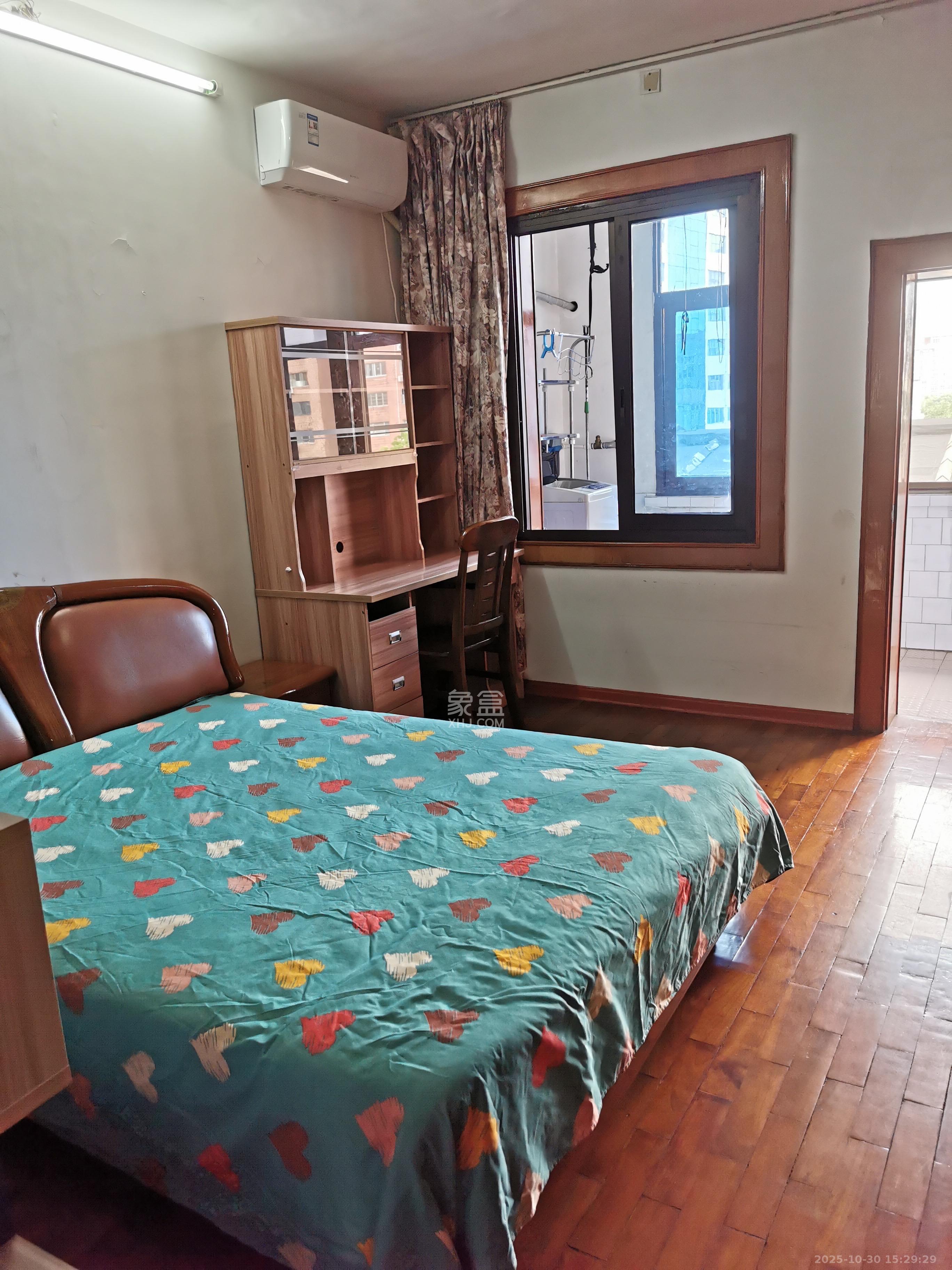 交通厅宿舍 3室1厅1卫 2500.0元/月 交通厅宿舍 3室1厅1卫 2500.0元/月室内图