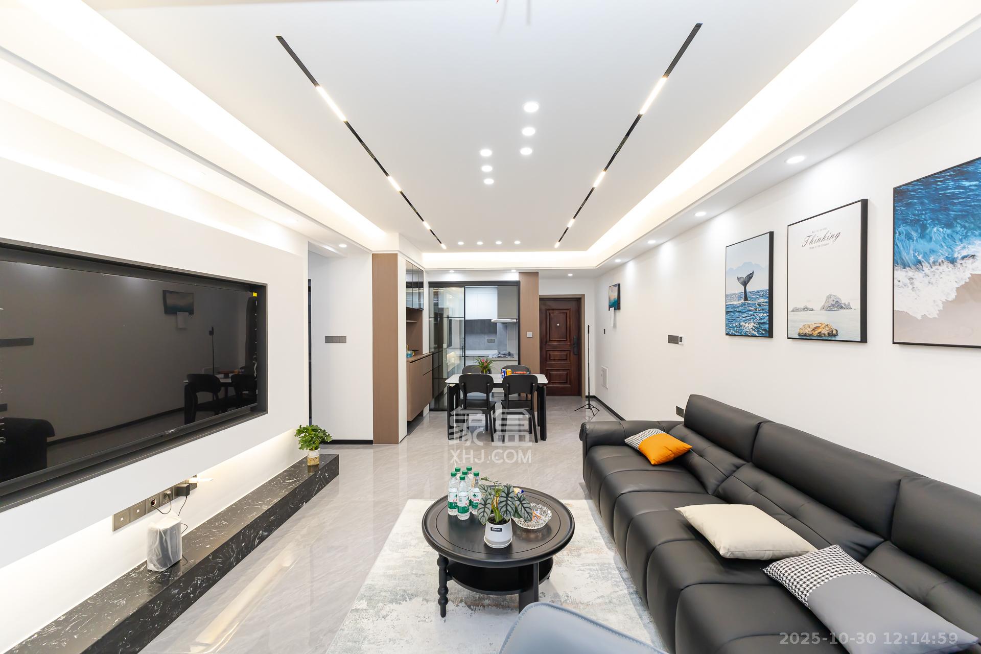 乾源国际  3室2厅2卫    89.8万 乾源国际  3室2厅2卫    89.8万客厅