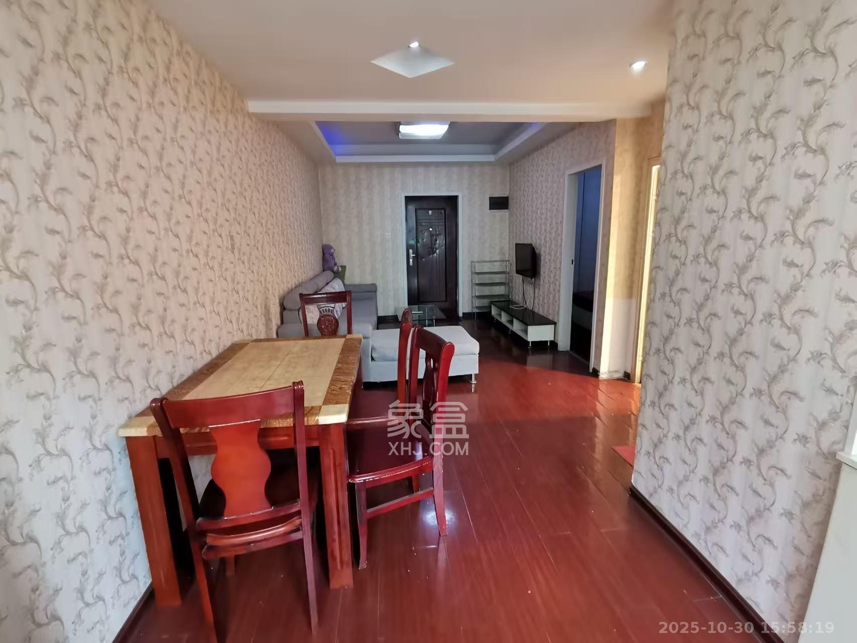 汇都公寓  1室1厅1卫    1600.0元/月室内图