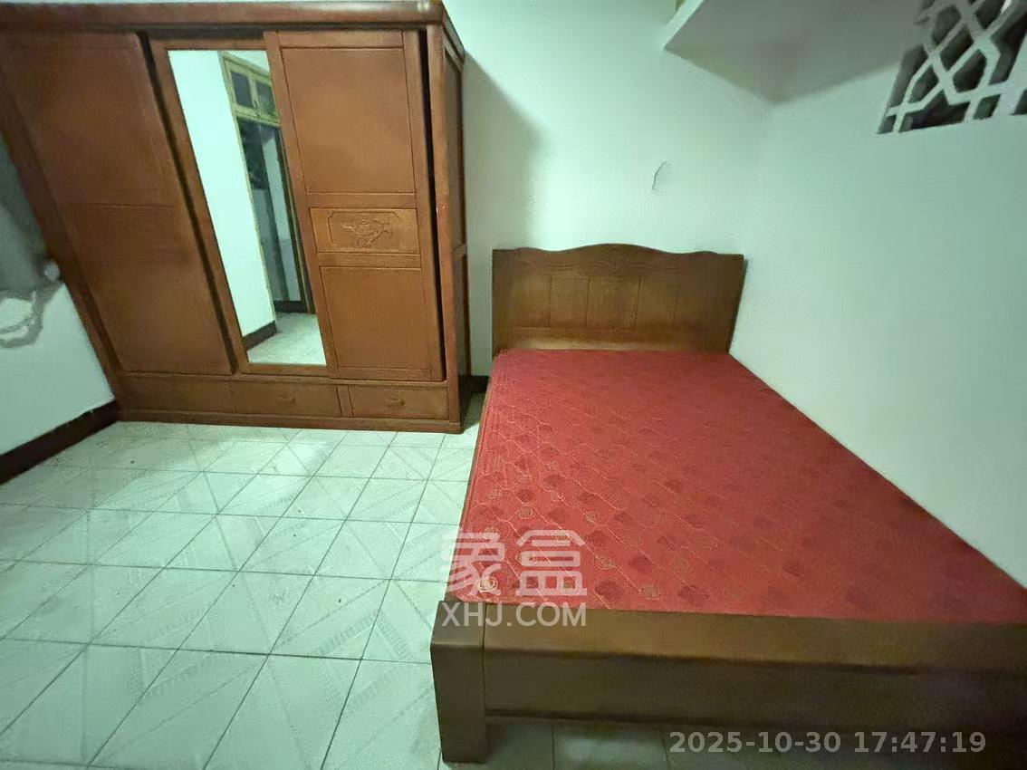 湖橡宿舍/湖橡小区  2室1厅1卫    1200.0元/月室内图