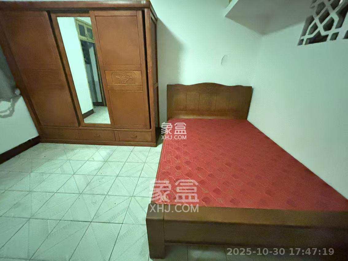 湖橡宿舍/湖橡小区 2室1厅1卫 1200.0元/月 湖橡宿舍/湖橡小区 2室1厅1卫 1200.0元/月室内图