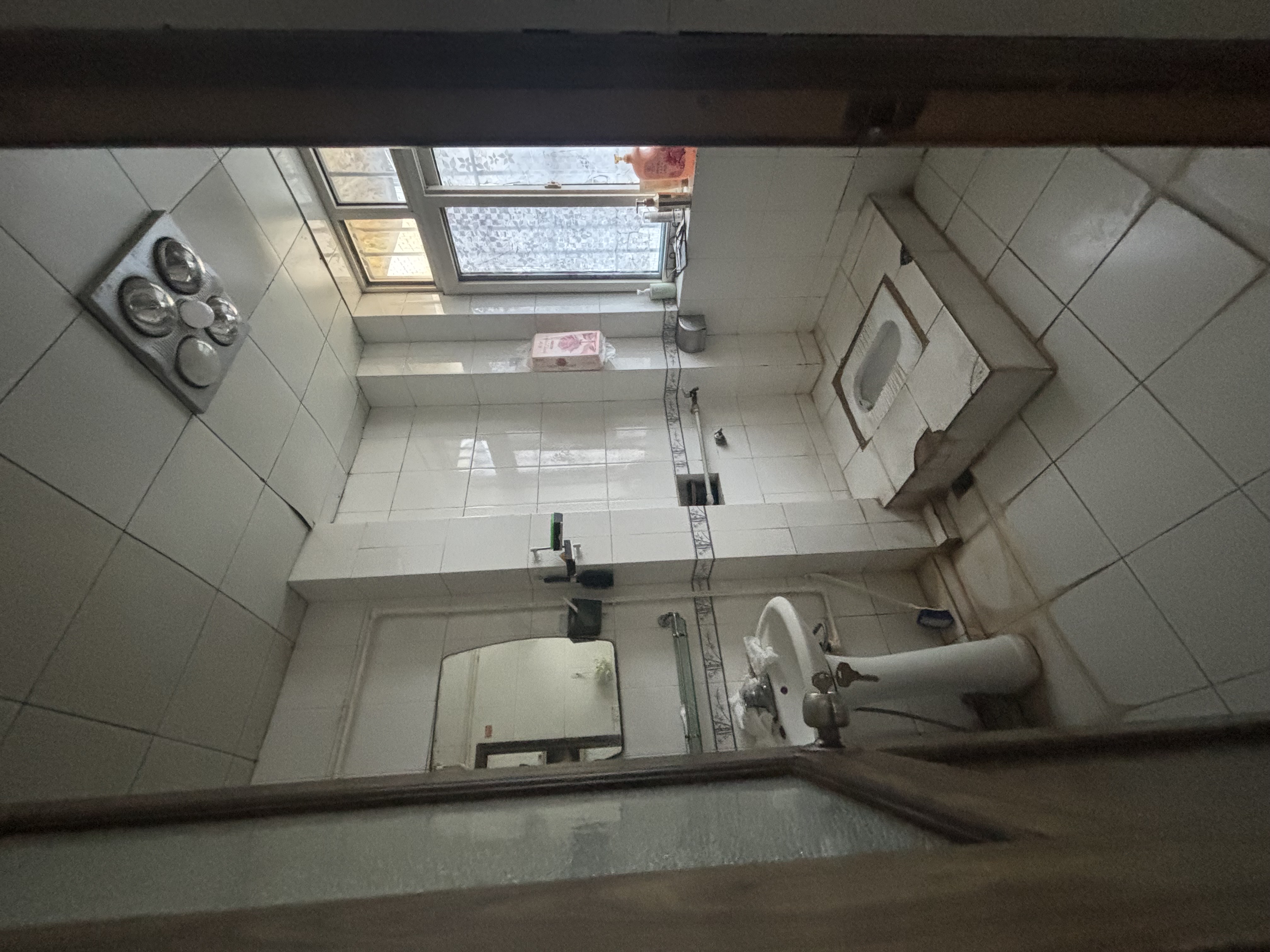 育财农贸市场(民营市场) 3室2厅2卫 800.0元/月 育财农贸市场(民营市场) 3室2厅2卫 800.0元/月室内图