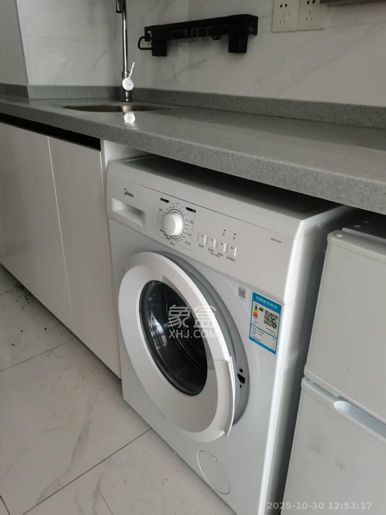 卓越江岸 2室1厅1卫 2000.0元/月 卓越江岸 2室1厅1卫 2000.0元/月室内图