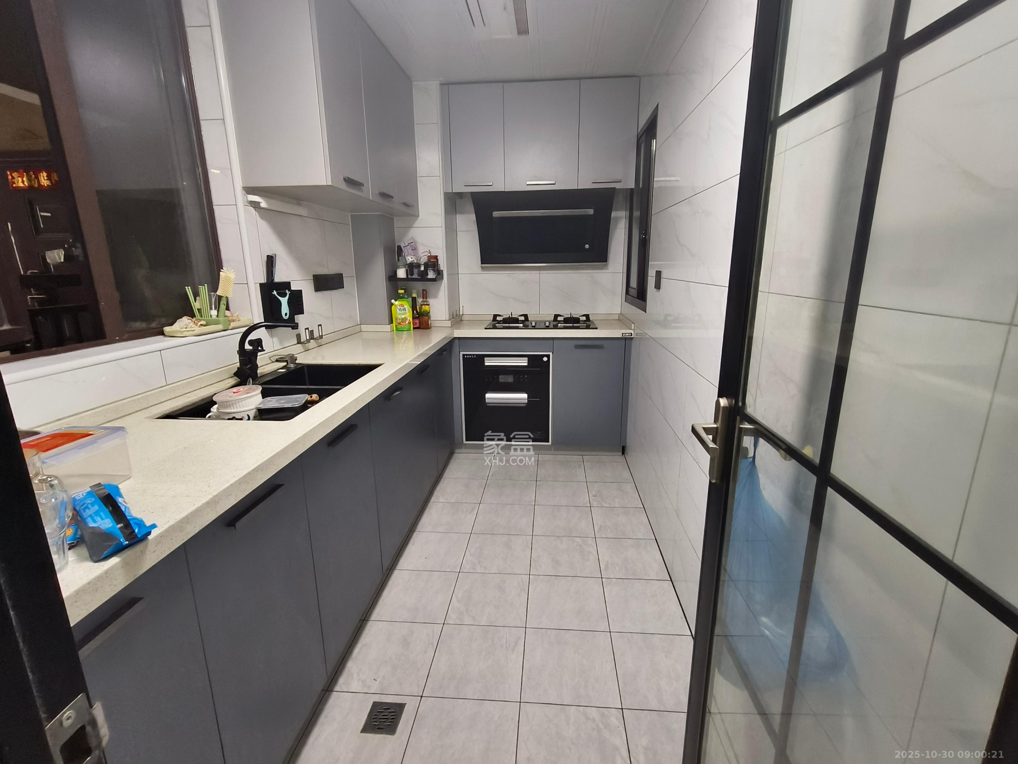 广悦星苑润园  2室2厅1卫    1700.0元/月 广悦星苑润园  2室2厅1卫    1700.0元/月室内图