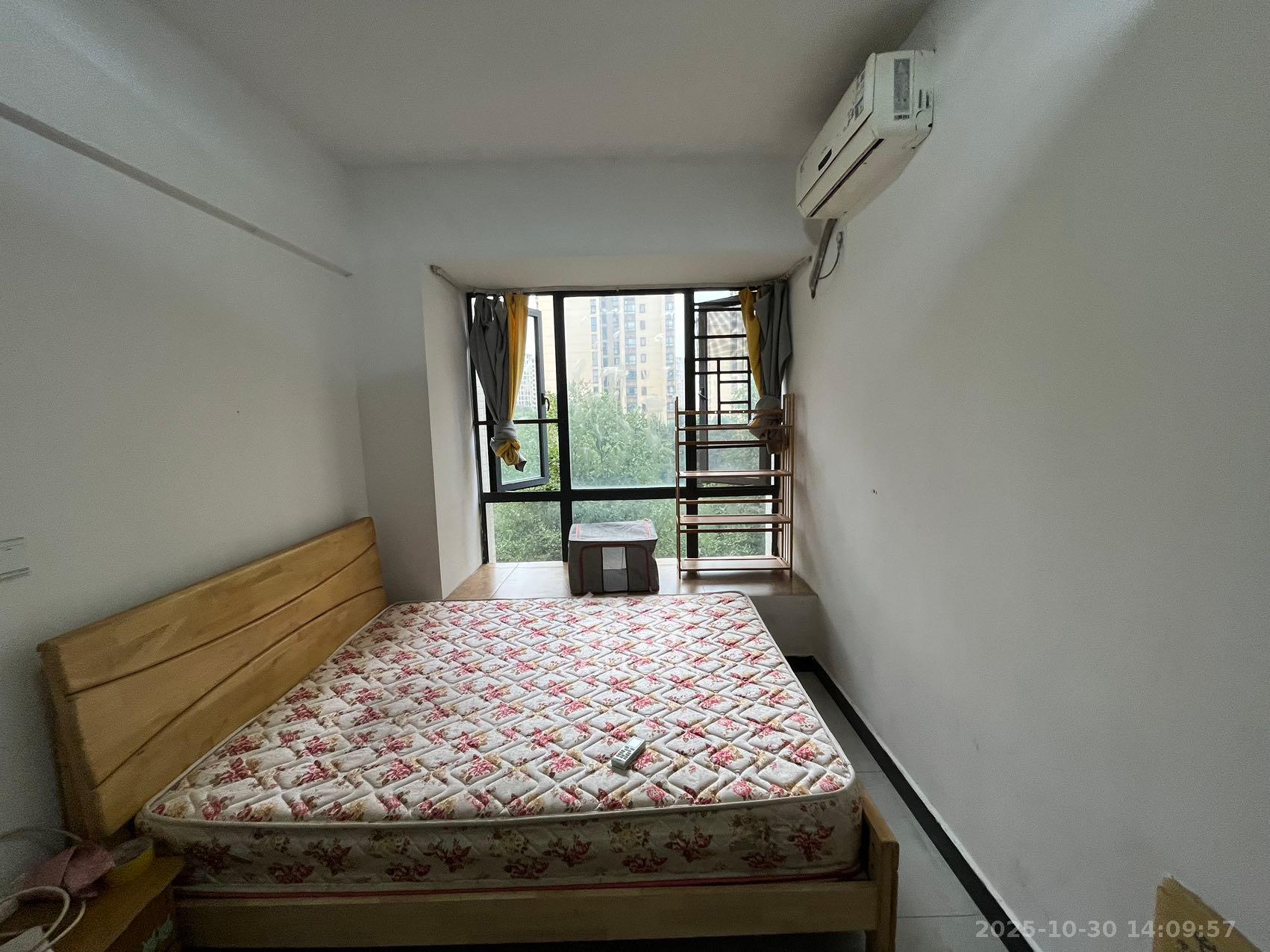 中建芙蓉工社 1室1厅1卫 1000.0元/月 中建芙蓉工社 1室1厅1卫 1000.0元/月室内图