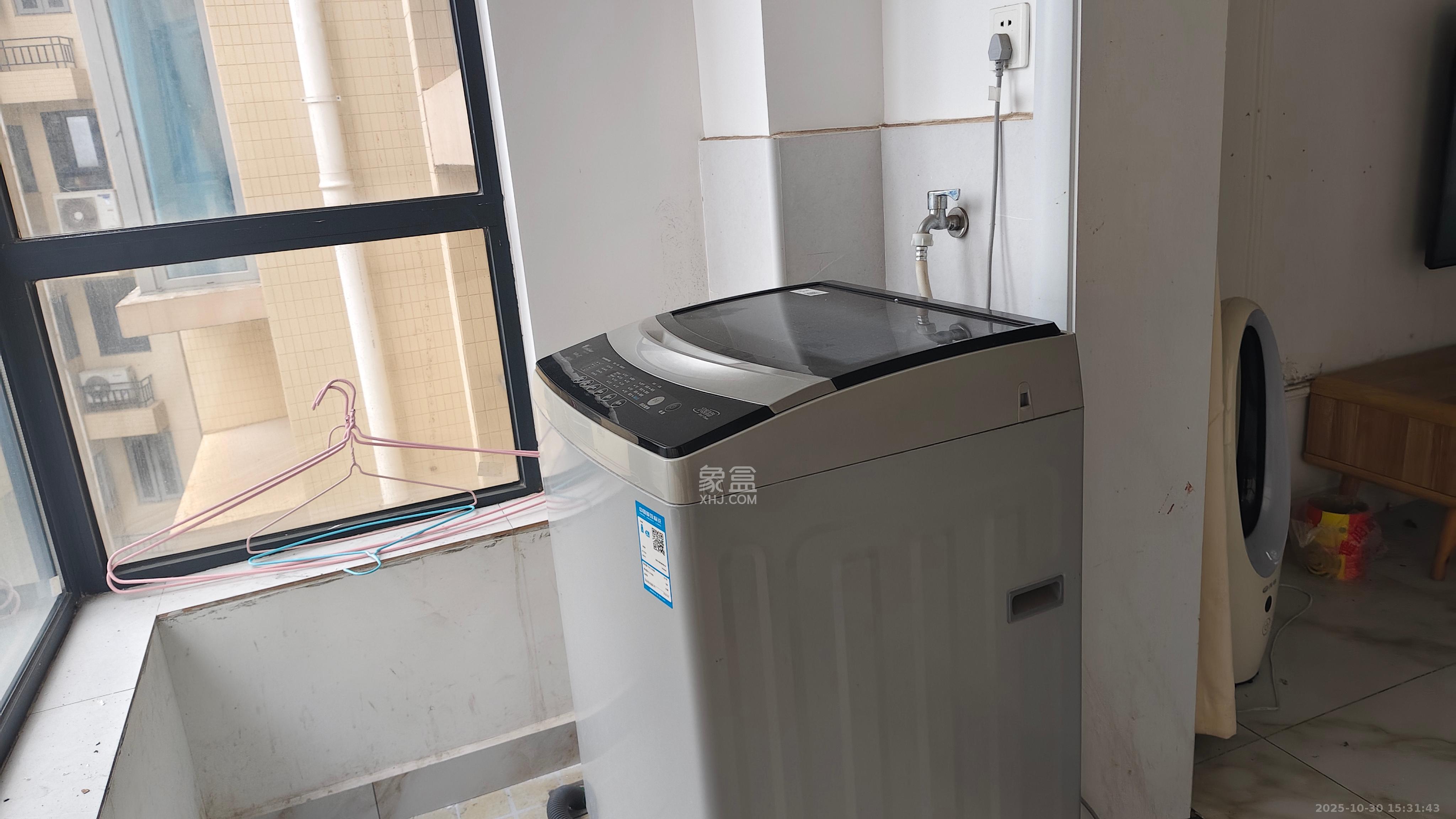 钱隆世家  4室2厅2卫    2600.0元/月 钱隆世家  4室2厅2卫    2600.0元/月室内图