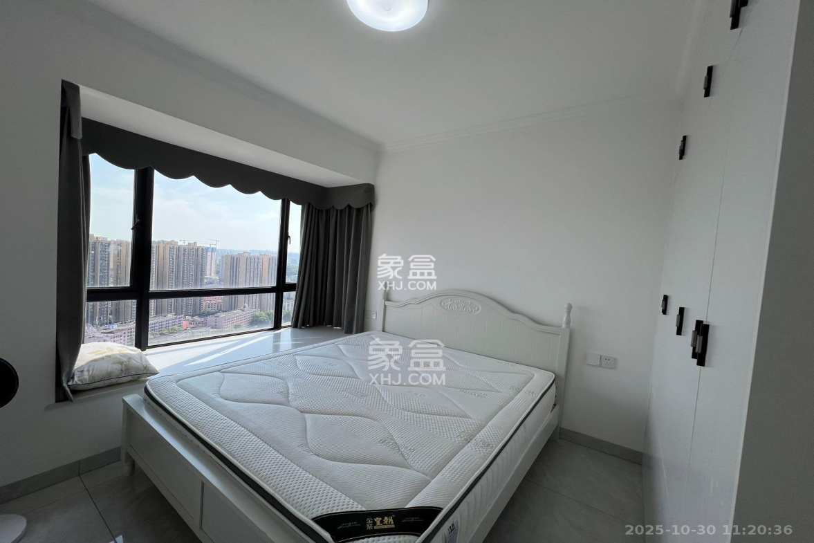 荣悦台 2室1厅1卫 3600.0元/月 荣悦台 2室1厅1卫 3600.0元/月室内图