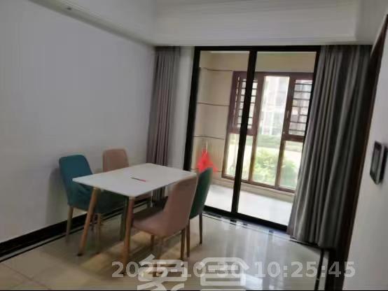 中海新城熙岸（中信新城五期）  4室2厅2卫    3000.0元/月