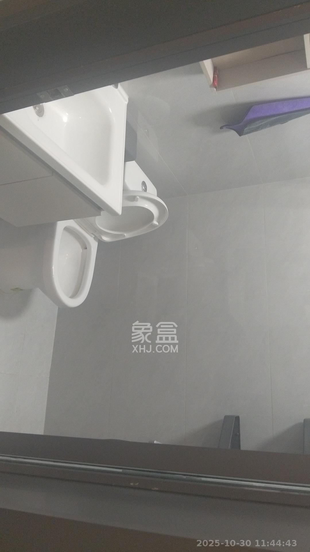 鄱阳汇金中心  1室0厅0卫    1600.0元/月室内图