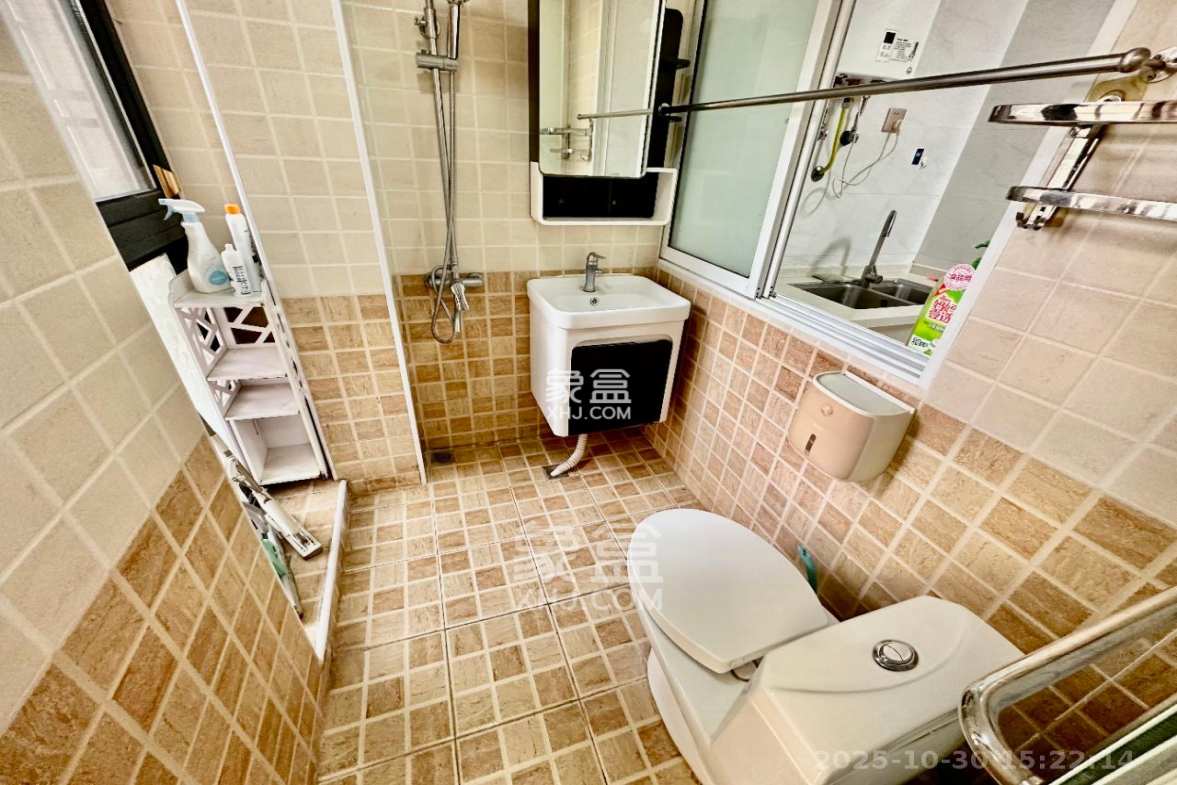 盛世耀凯  2室2厅1卫    2400.0元/月 盛世耀凯  2室2厅1卫    2400.0元/月室内图