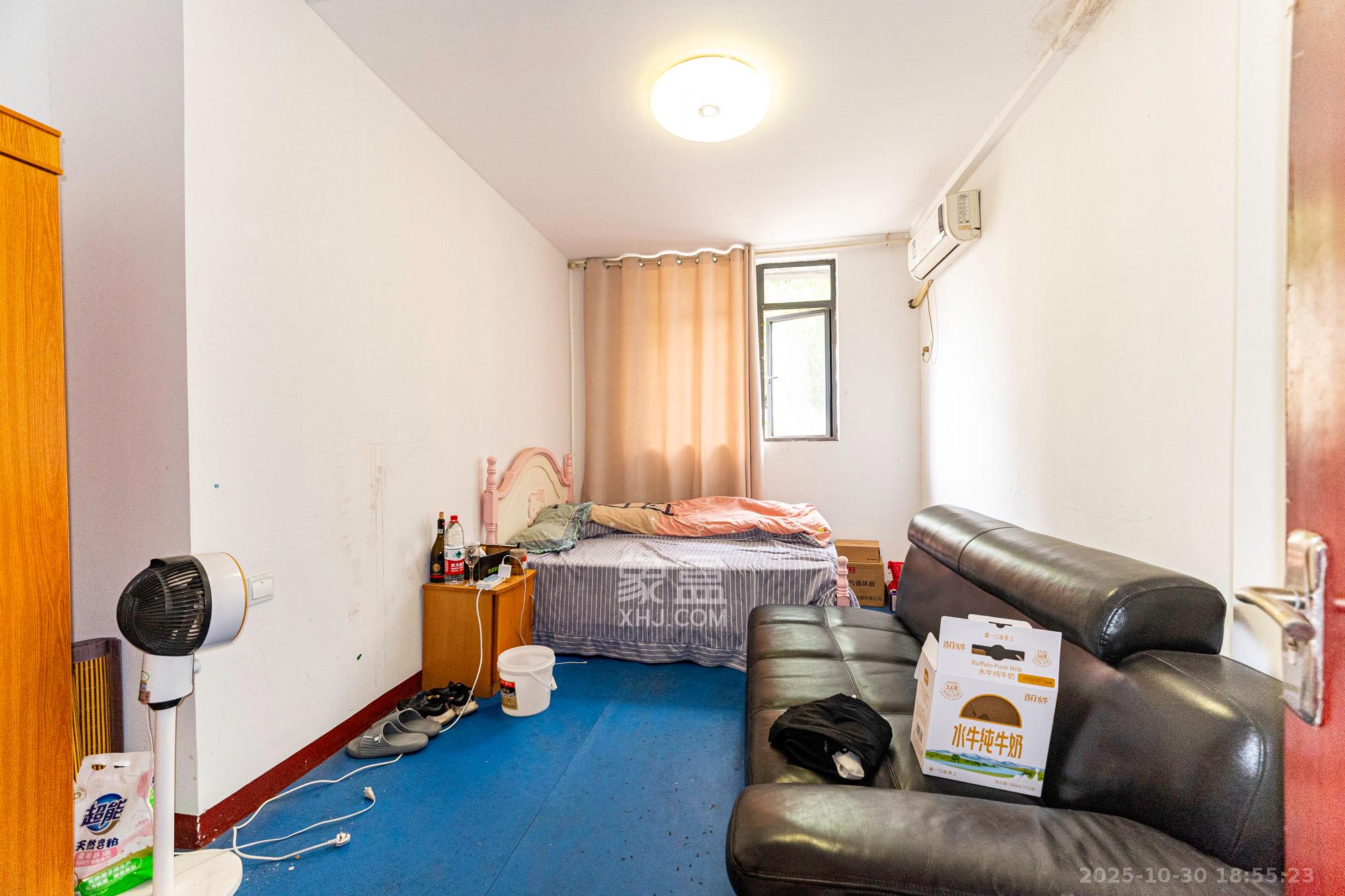 鹏基诺亚山林 4室2厅1卫 138.0万 鹏基诺亚山林 4室2厅1卫 138.0万卧室