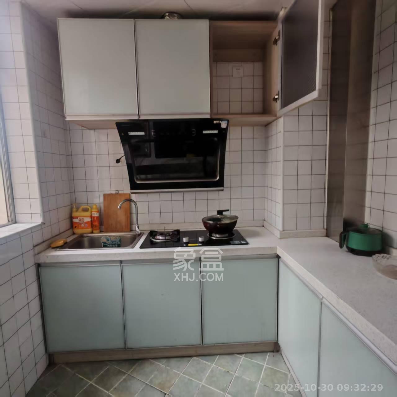 凯通国际城(凯通朝庭) 3室1厅1卫 2100.0元/月 凯通国际城(凯通朝庭) 3室1厅1卫 2100.0元/月室内图