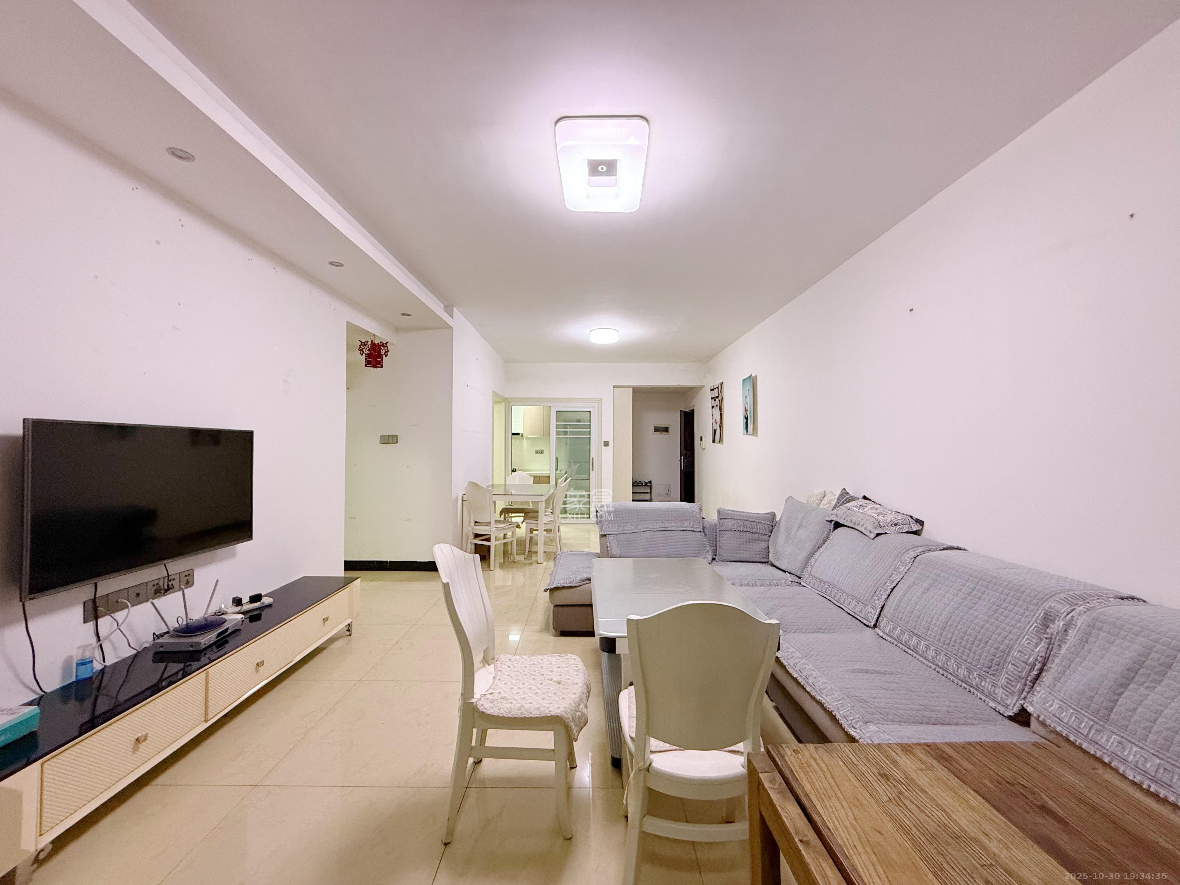 蓝山郡  2室1厅1卫    1800.0元/月室内图