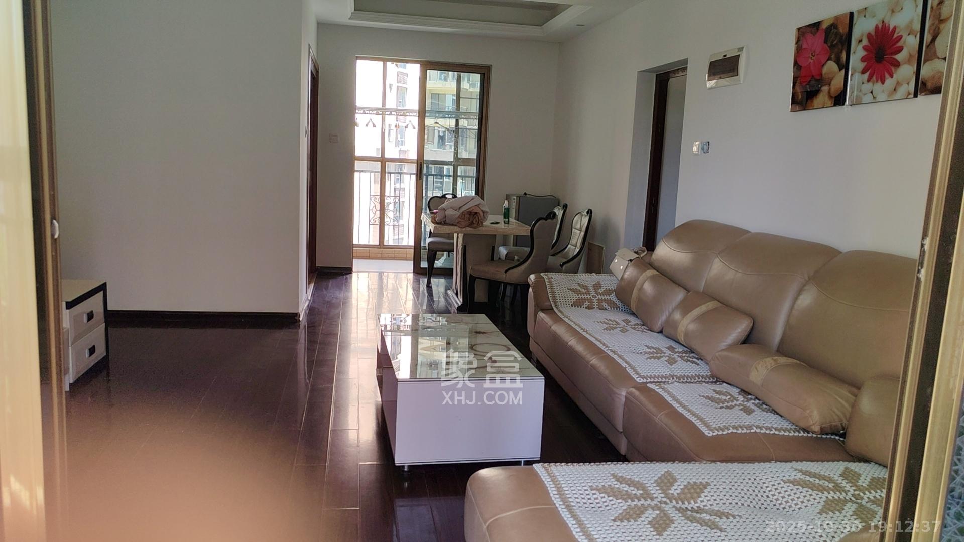 江山帝景哈佛  4室2厅2卫    2600.0元/月 江山帝景哈佛  4室2厅2卫    2600.0元/月小区图