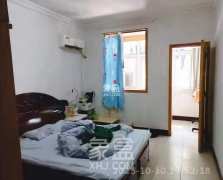 解放四村教工宿舍(裕南街190号)  2室1厅1卫    1400.0元/月 解放四村教工宿舍(裕南街190号)  2室1厅1卫    1400.0元/月