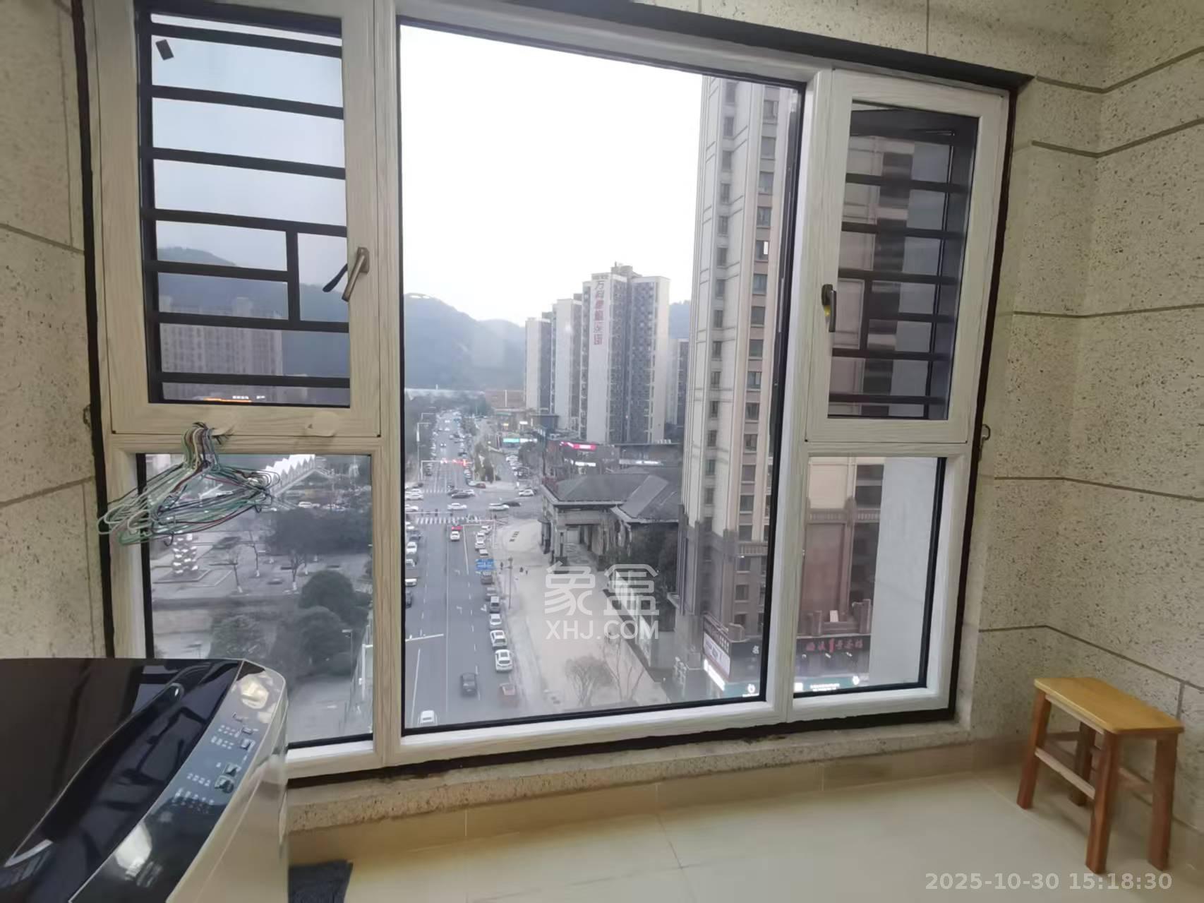 中海梅溪湖壹号 1室1厅1卫 2380.0元/月 中海梅溪湖壹号 1室1厅1卫 2380.0元/月室内图