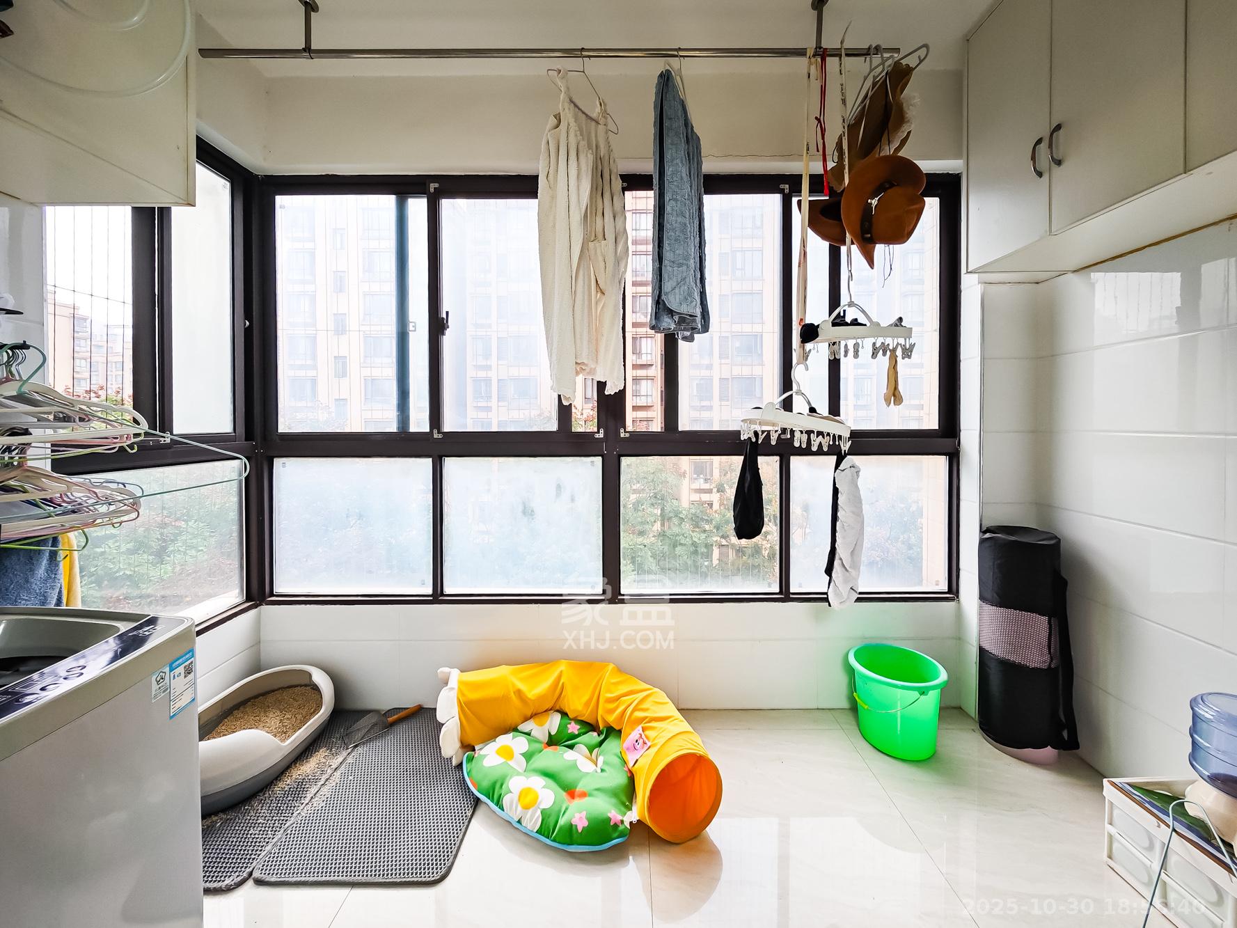 山语城二期  2室2厅1卫    60.0万阳台