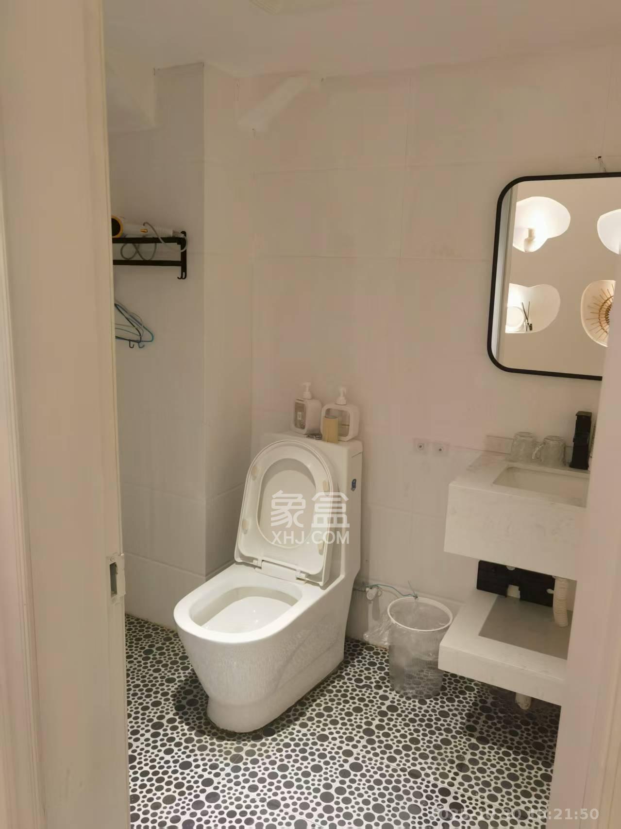 保利国际广场 1室1厅1卫 2000.0元/月 保利国际广场 1室1厅1卫 2000.0元/月室内图