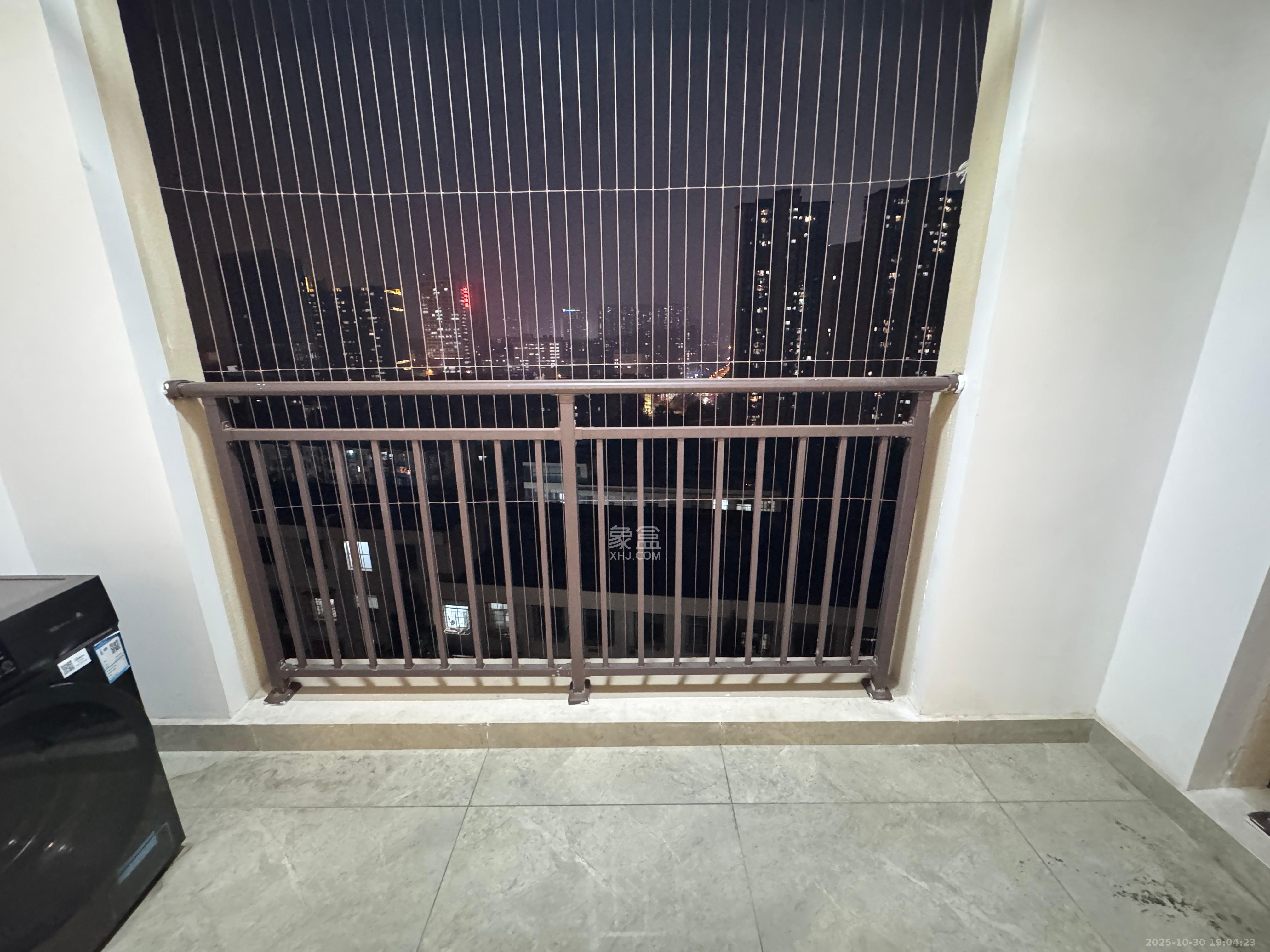 臻园  3室1厅2卫    3300.0元/月 臻园  3室1厅2卫    3300.0元/月室内图