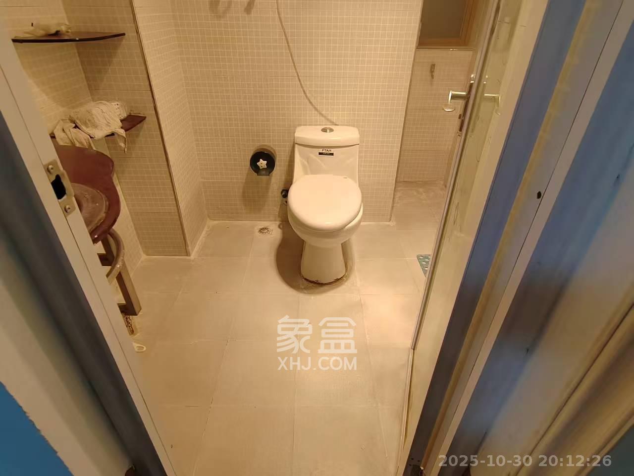 天健芙蓉盛世一期  2室1厅1卫    2400.0元/月室内图