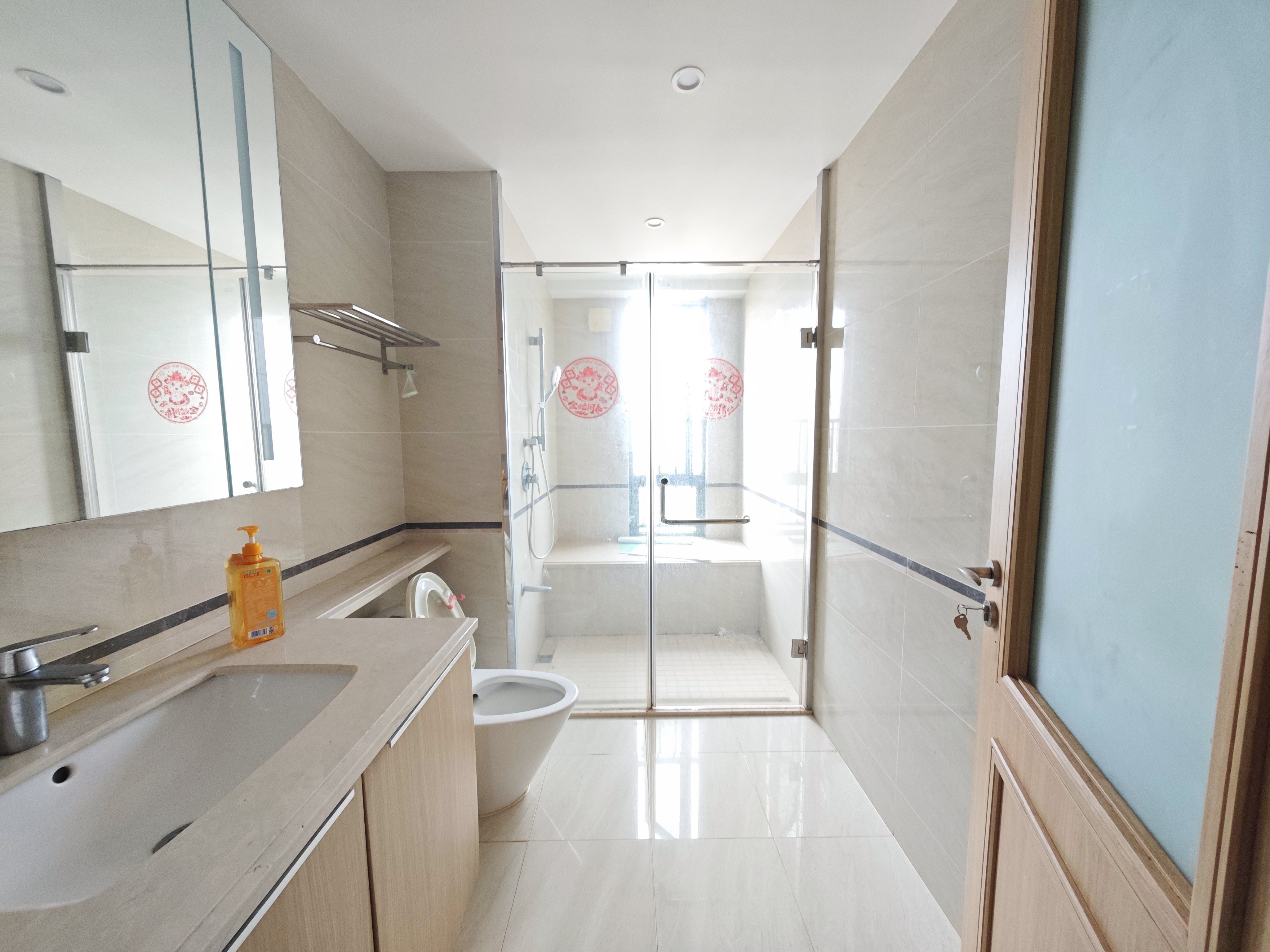 龙兴公馆  3室2厅2卫    7000.0元/月室内图