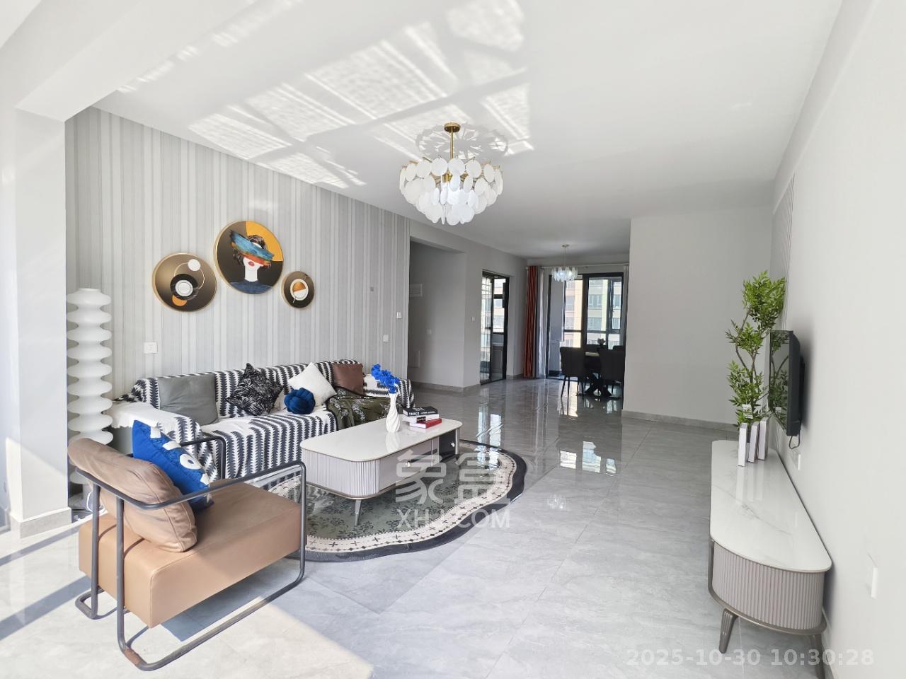 中建钰和城  4室2厅2卫    3300.0元/月 中建钰和城  4室2厅2卫    3300.0元/月