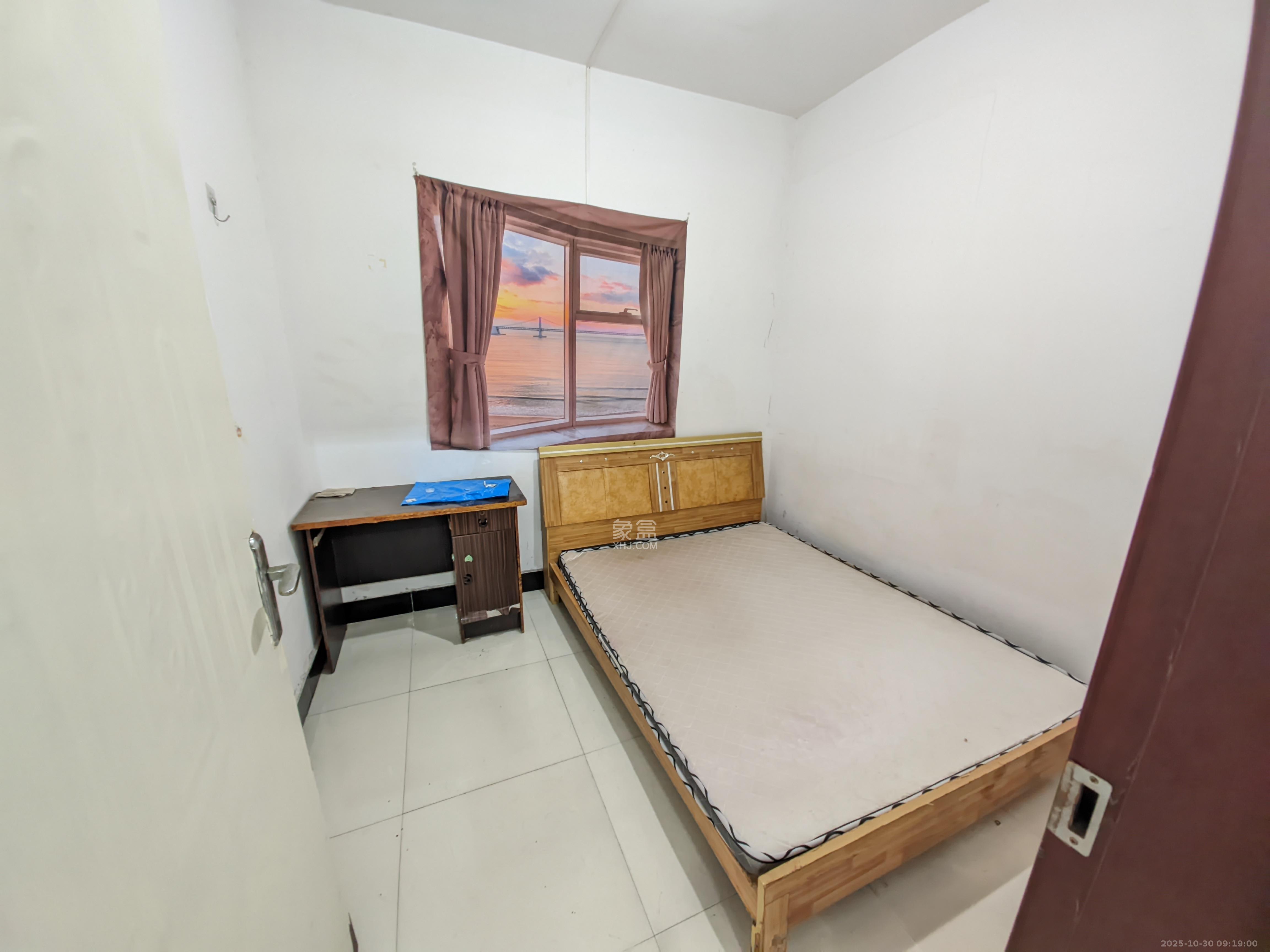 上河国际C区 2室1厅1卫 1500.0元/月 上河国际C区 2室1厅1卫 1500.0元/月室内图