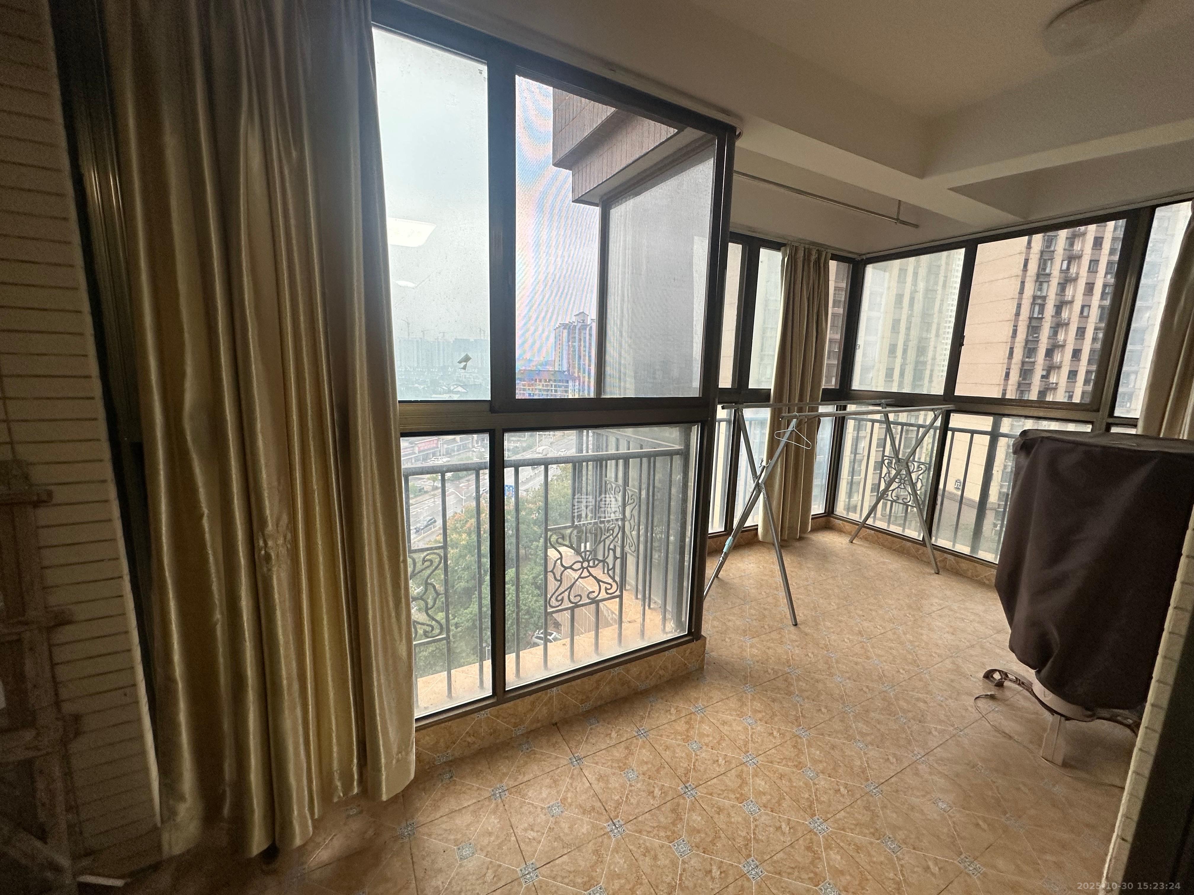 江山帝景雅典 2室2厅1卫 1800.0元/月 江山帝景雅典 2室2厅1卫 1800.0元/月室内图