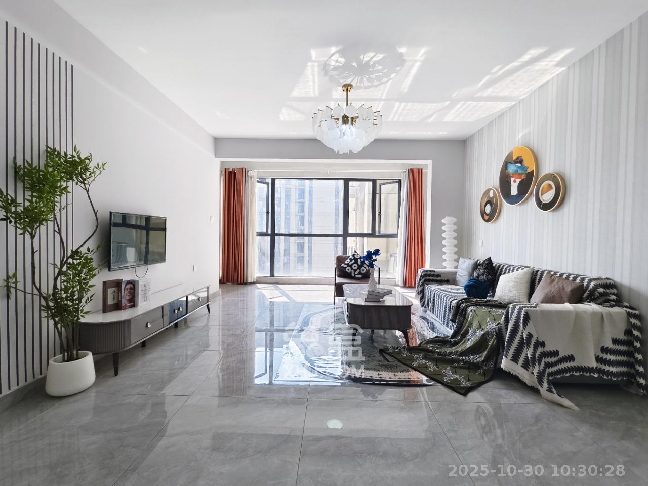 中建钰和城  4室2厅2卫    3300.0元/月 中建钰和城  4室2厅2卫    3300.0元/月室内图