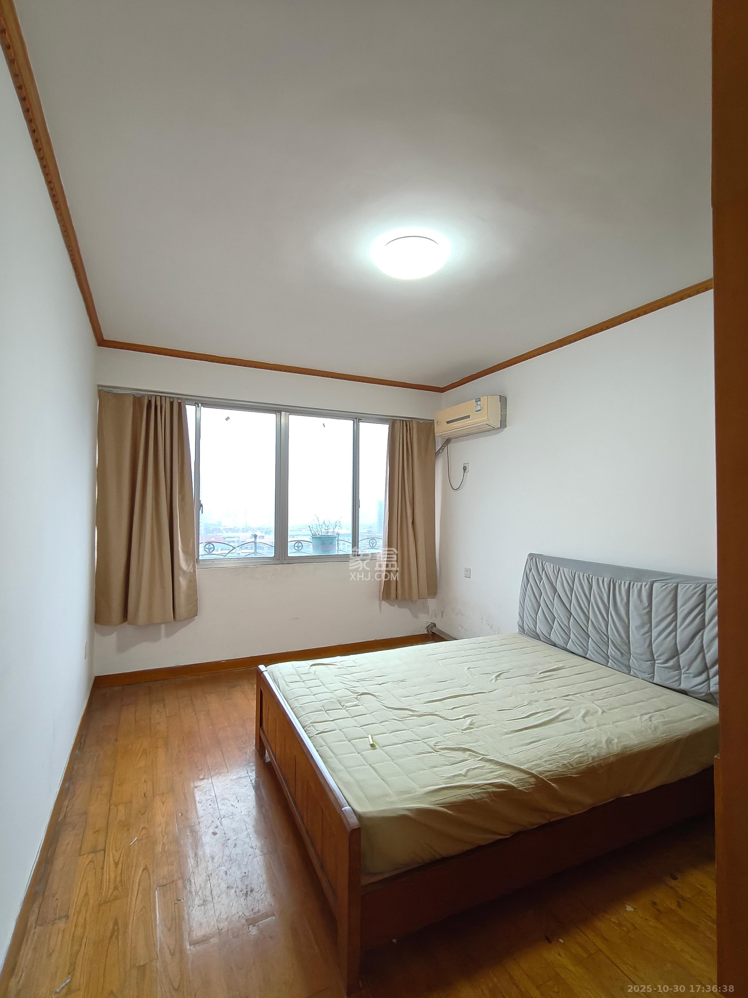 建工集团单位房  3室1厅1卫    2000.0元/月 建工集团单位房  3室1厅1卫    2000.0元/月室内图