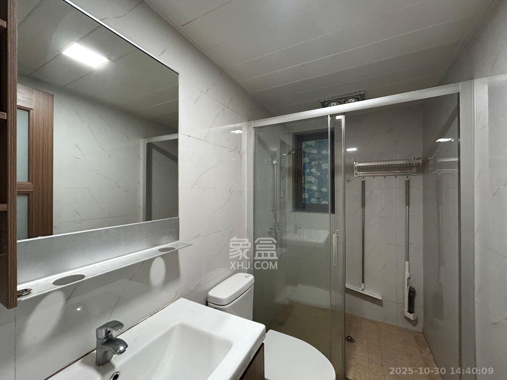 碧桂园威尼斯城  3室2厅2卫    2600.0元/月 碧桂园威尼斯城  3室2厅2卫    2600.0元/月室内图