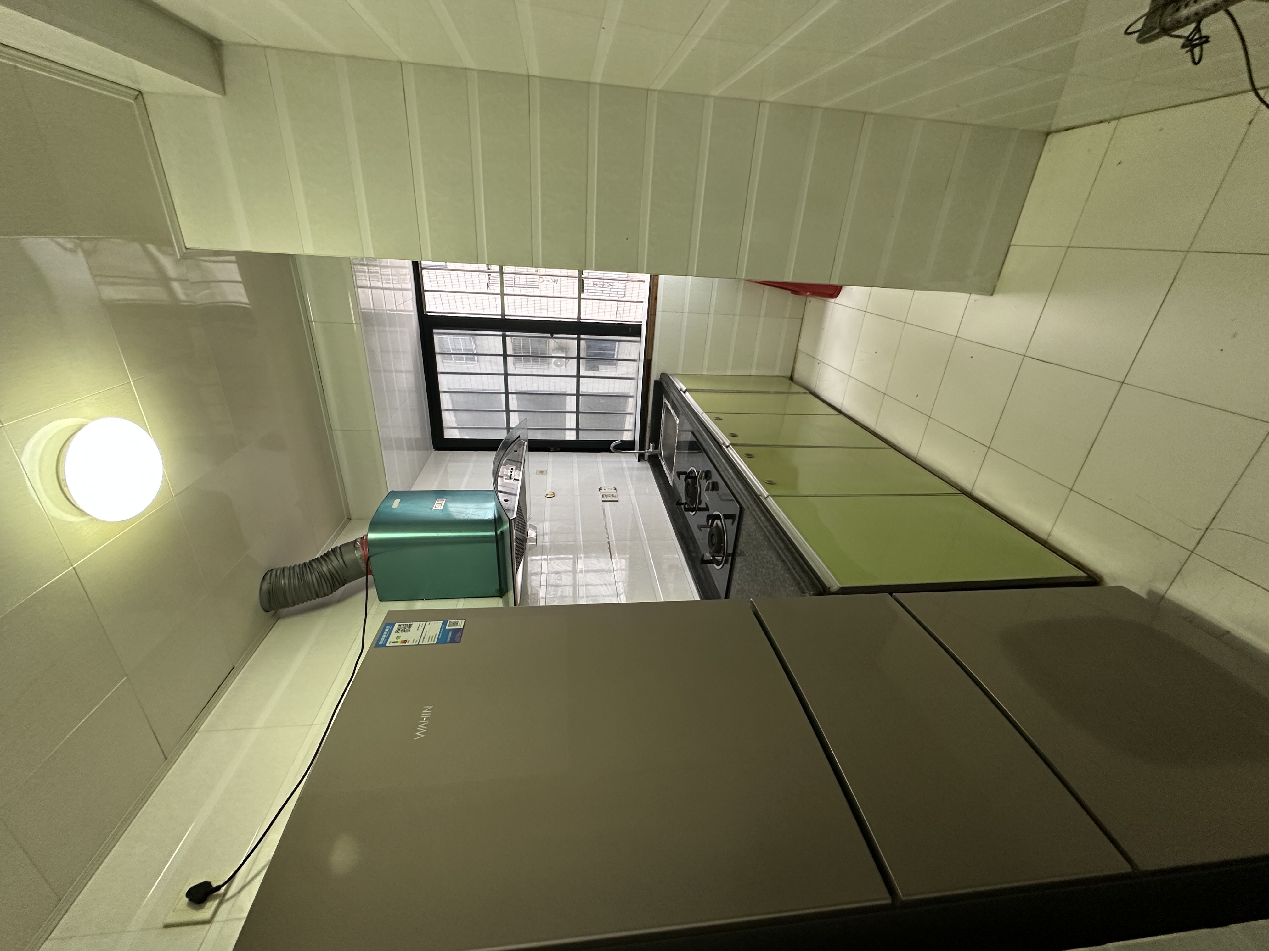 第五大道 1室1厅1卫 1800.0元/月 第五大道 1室1厅1卫 1800.0元/月室内图