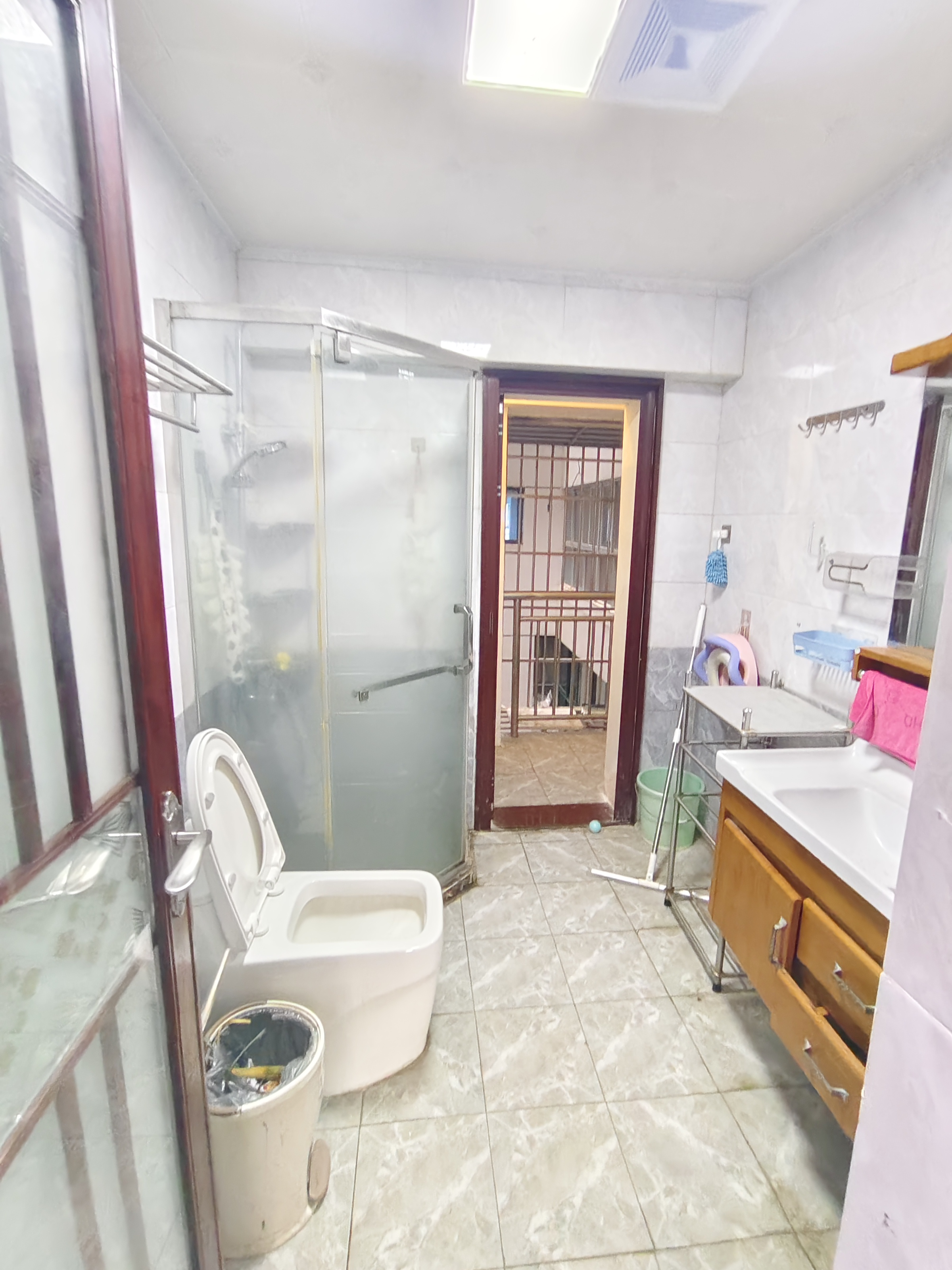 申鑫国际广场 3室2厅1卫 2800.0元/月 申鑫国际广场 3室2厅1卫 2800.0元/月室内图