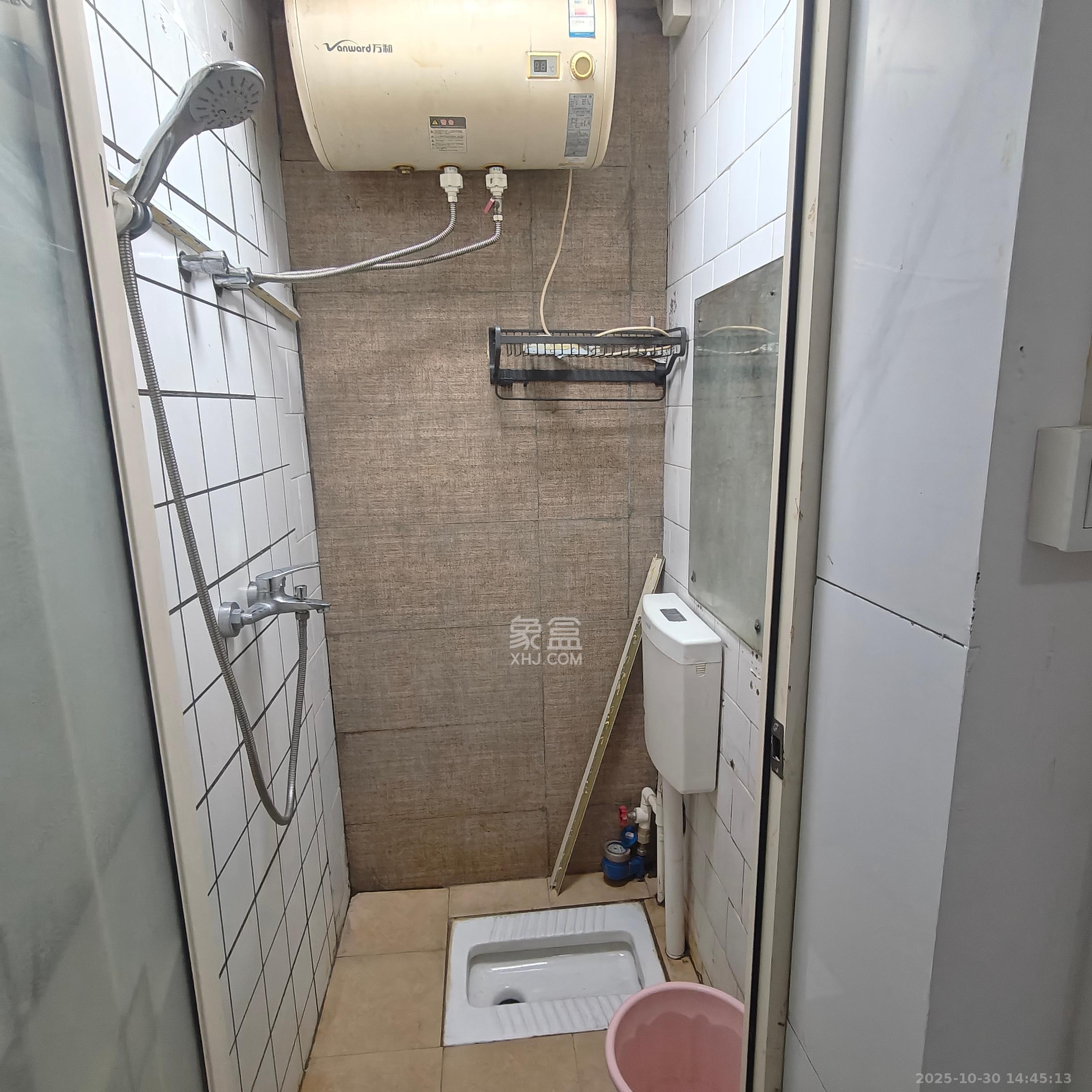 职院街LG曙光宿舍  1室0厅0卫    2000.0元/月室内图