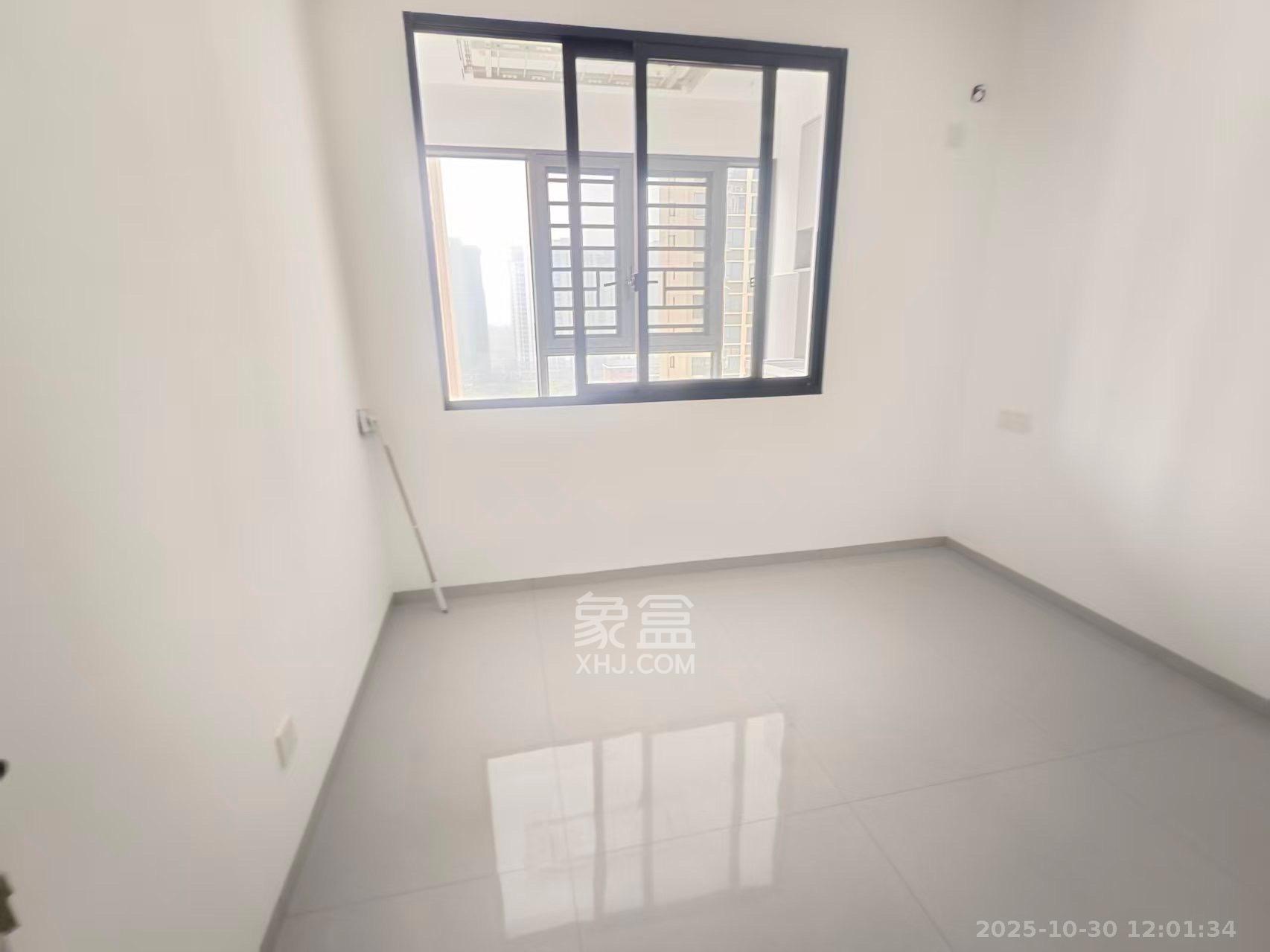 兴进珺府  4室2厅2卫    2000.0元/月 兴进珺府  4室2厅2卫    2000.0元/月室内图