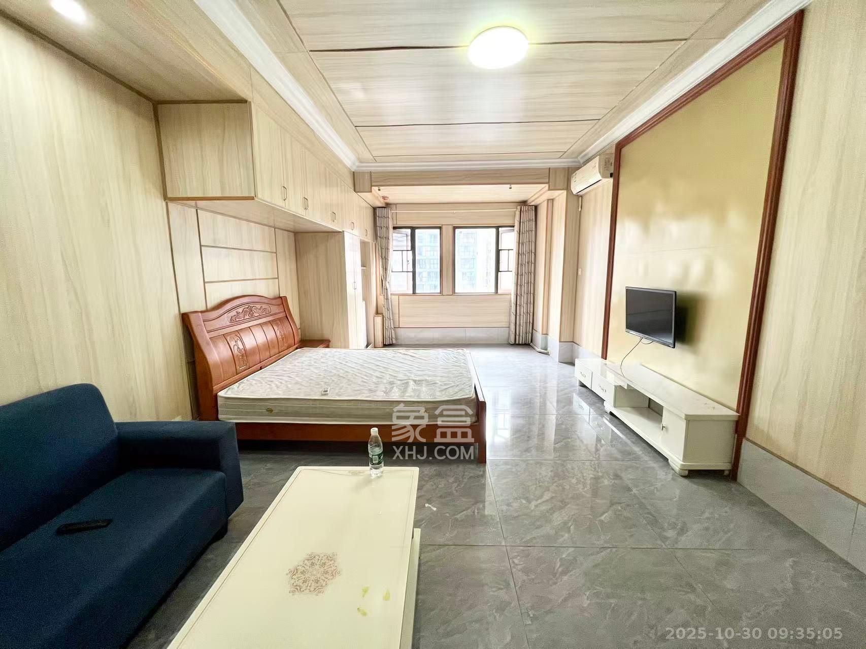 福晟钱隆国际(晟冉景苑)  1室1厅1卫    1300.0元/月 福晟钱隆国际(晟冉景苑)  1室1厅1卫    1300.0元/月