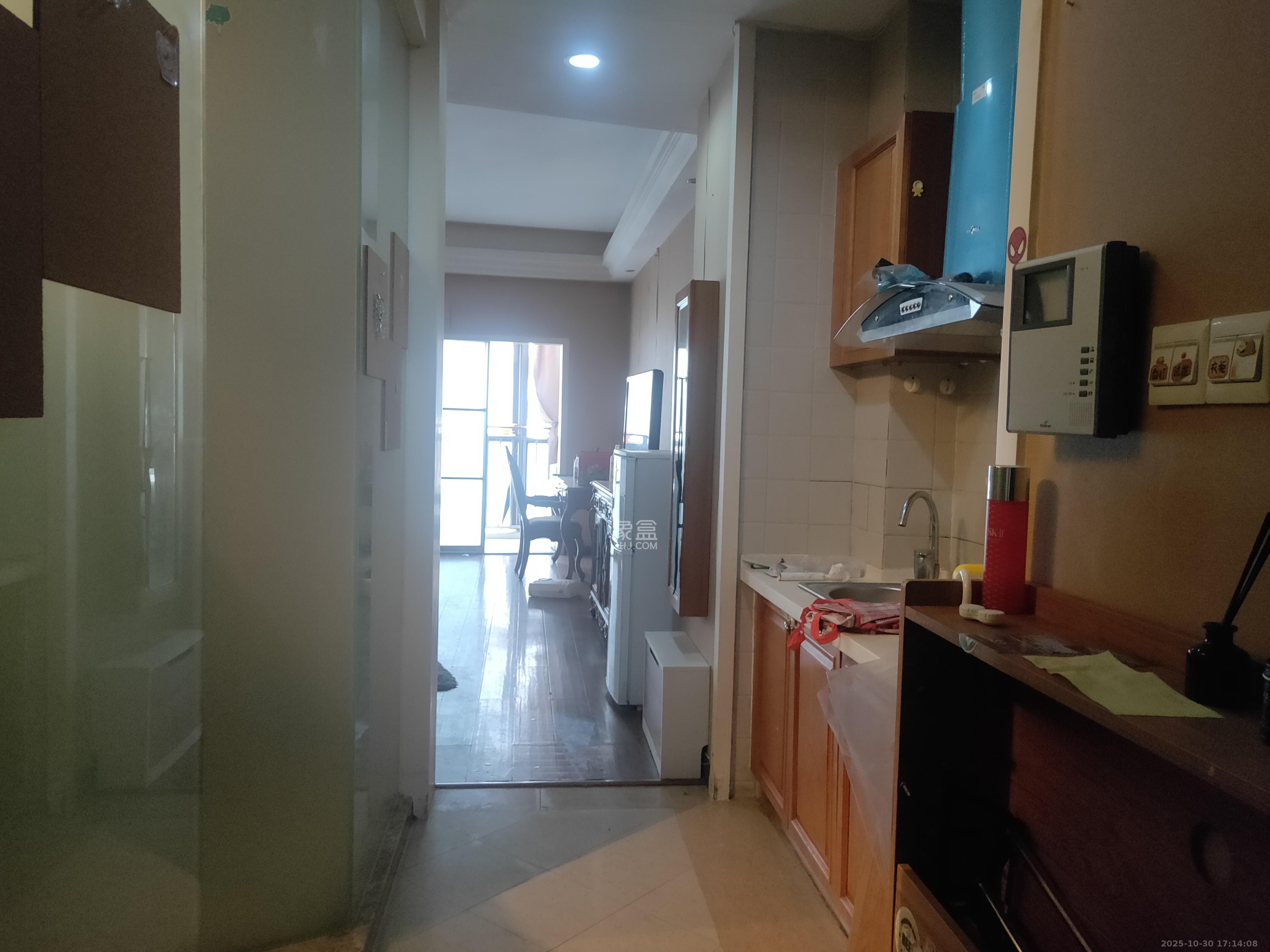 铂宫  1室1厅1卫    2000.0元/月 铂宫  1室1厅1卫    2000.0元/月室内图