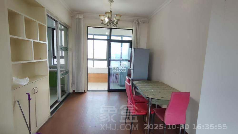 馨香橄榄城  3室2厅2卫    1800.0元/月 馨香橄榄城  3室2厅2卫    1800.0元/月室内图