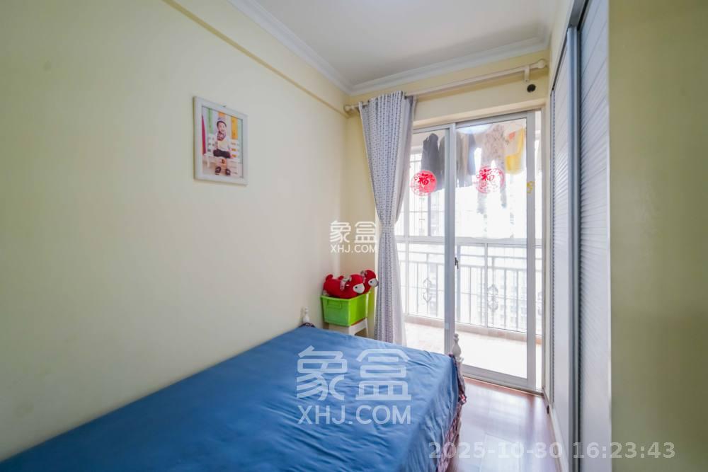 城市山水豪园（山水城市风景）  3室2厅2卫    3000.0元/月室内图