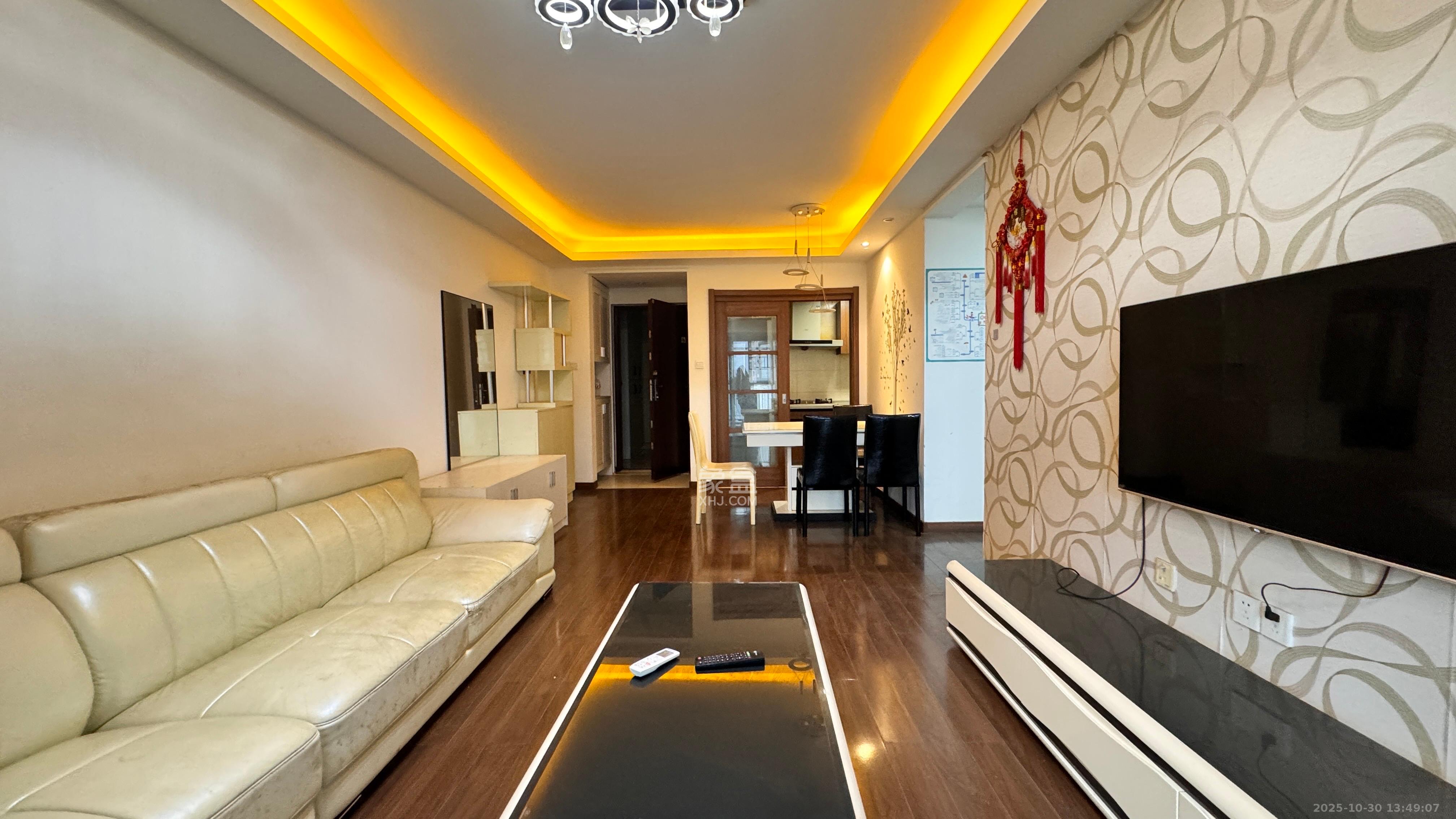 万科白鹭郡  3室2厅2卫    2900.0元/月 万科白鹭郡  3室2厅2卫    2900.0元/月