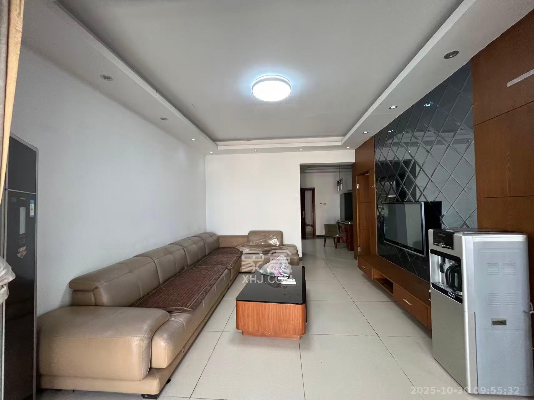 瑞都华庭(华庭美苑)  3室2厅1卫    2200.0元/月 瑞都华庭(华庭美苑)  3室2厅1卫    2200.0元/月室内图