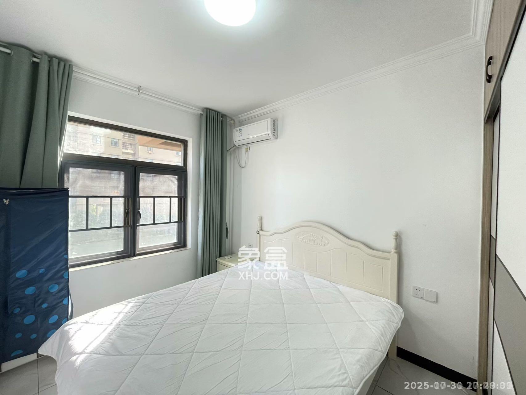 嘉雨兴园  2室1厅1卫    2200.0元/月 嘉雨兴园  2室1厅1卫    2200.0元/月室内图