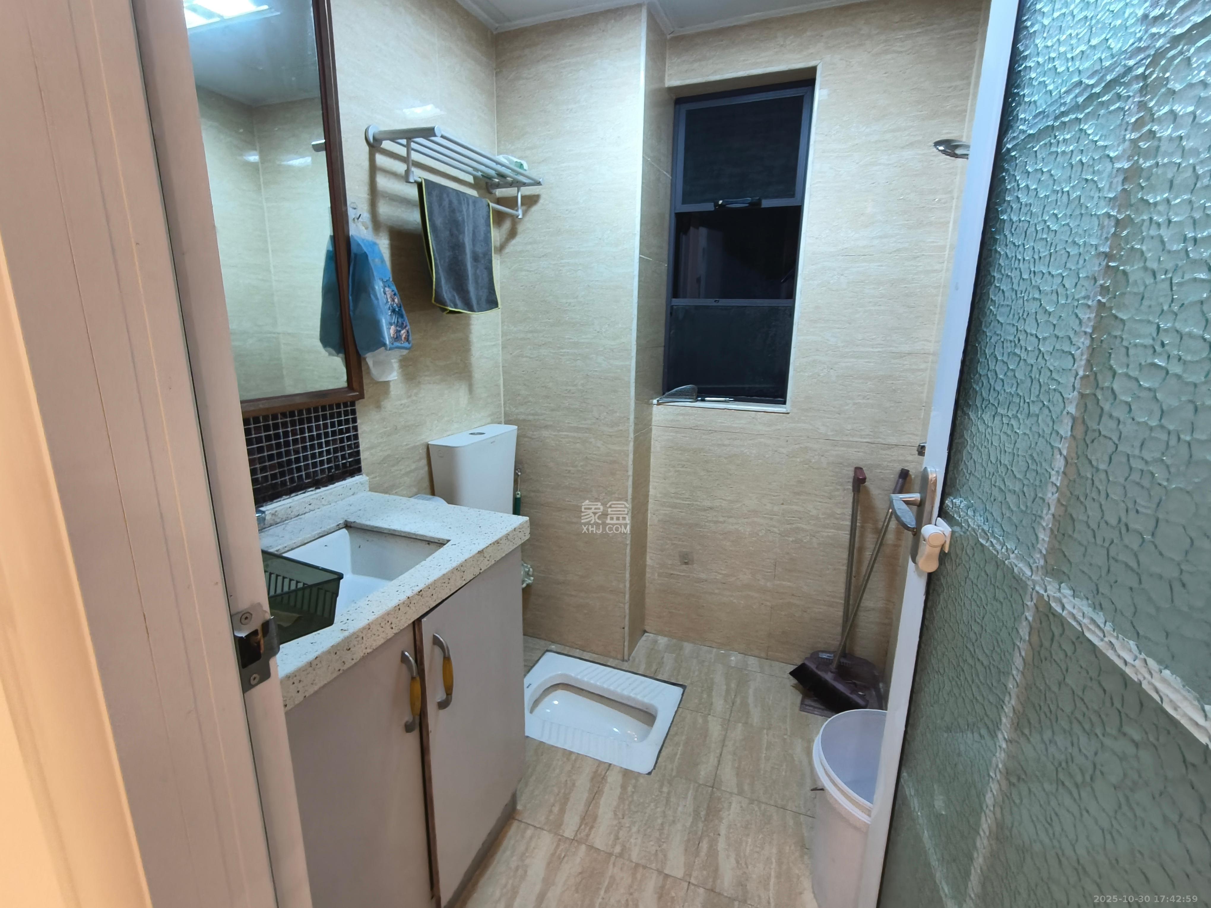 五江天街北区  2室2厅1卫    2400.0元/月 五江天街北区  2室2厅1卫    2400.0元/月室内图