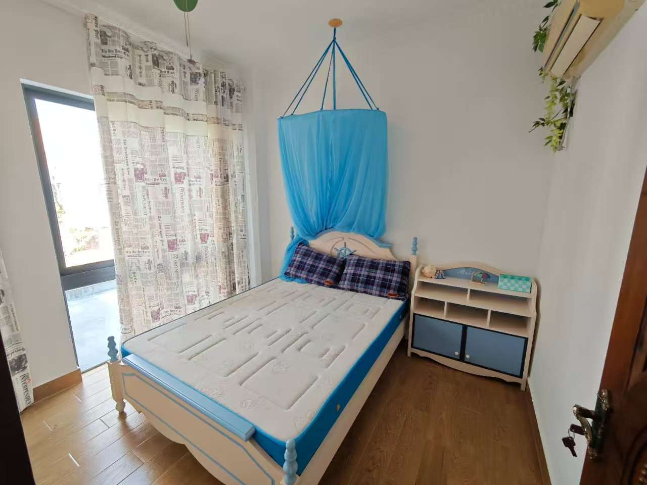 鸿洲江山 7室4厅3卫 18000.0元/月 鸿洲江山 7室4厅3卫 18000.0元/月室内图