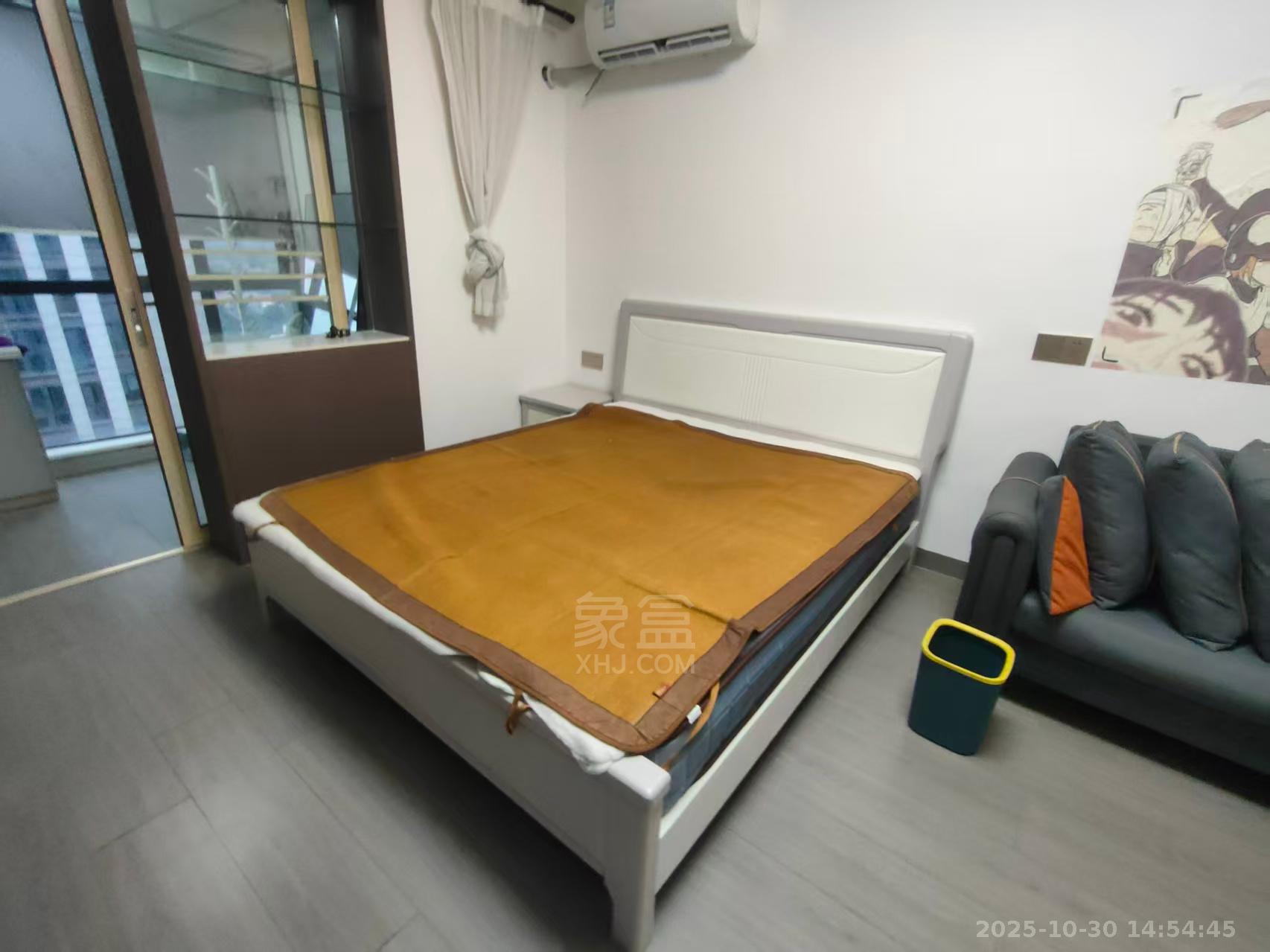 中泰财富湘江  1室1厅1卫    1500.0元/月室内图