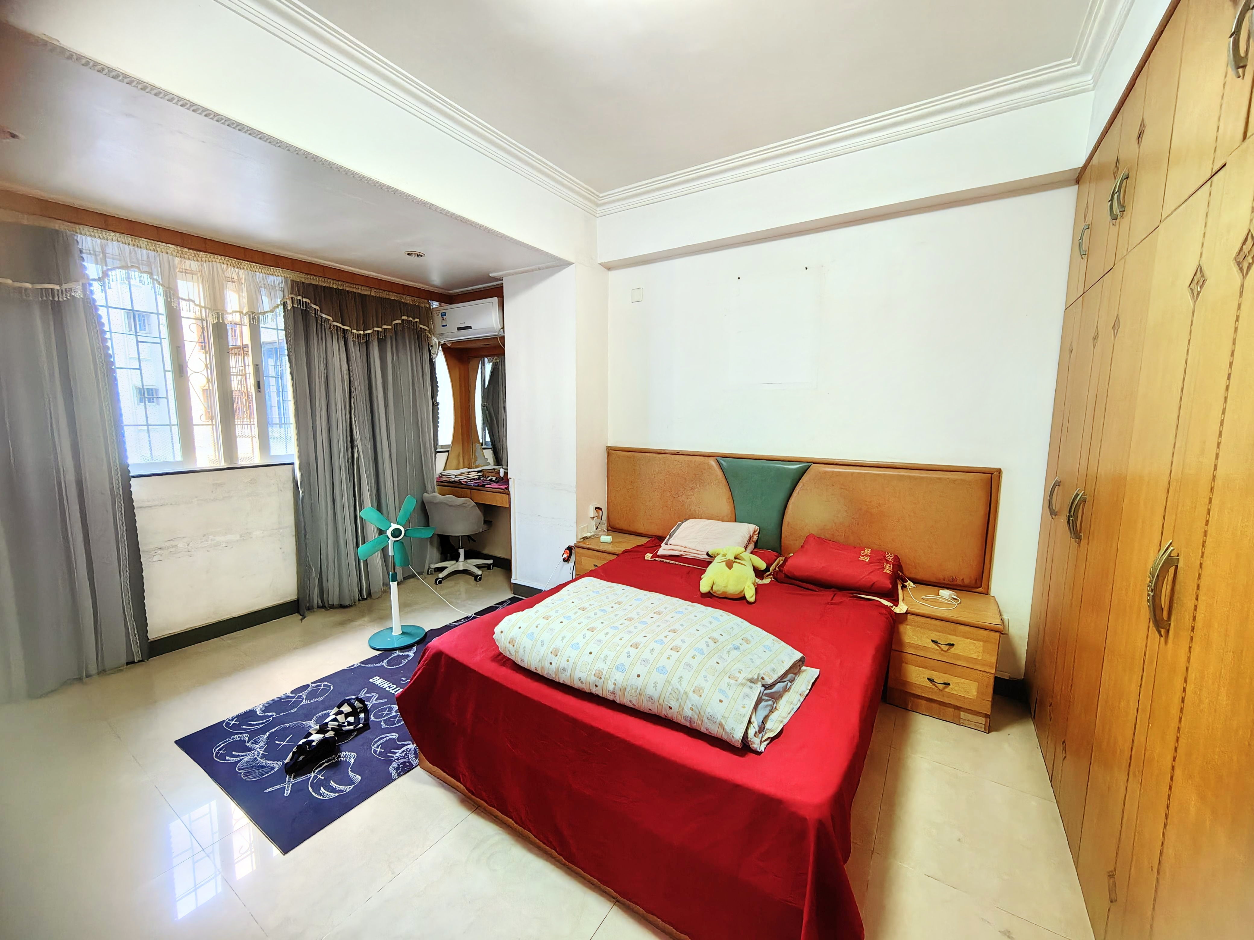 电信小区  1室0厅0卫    110.0万客厅