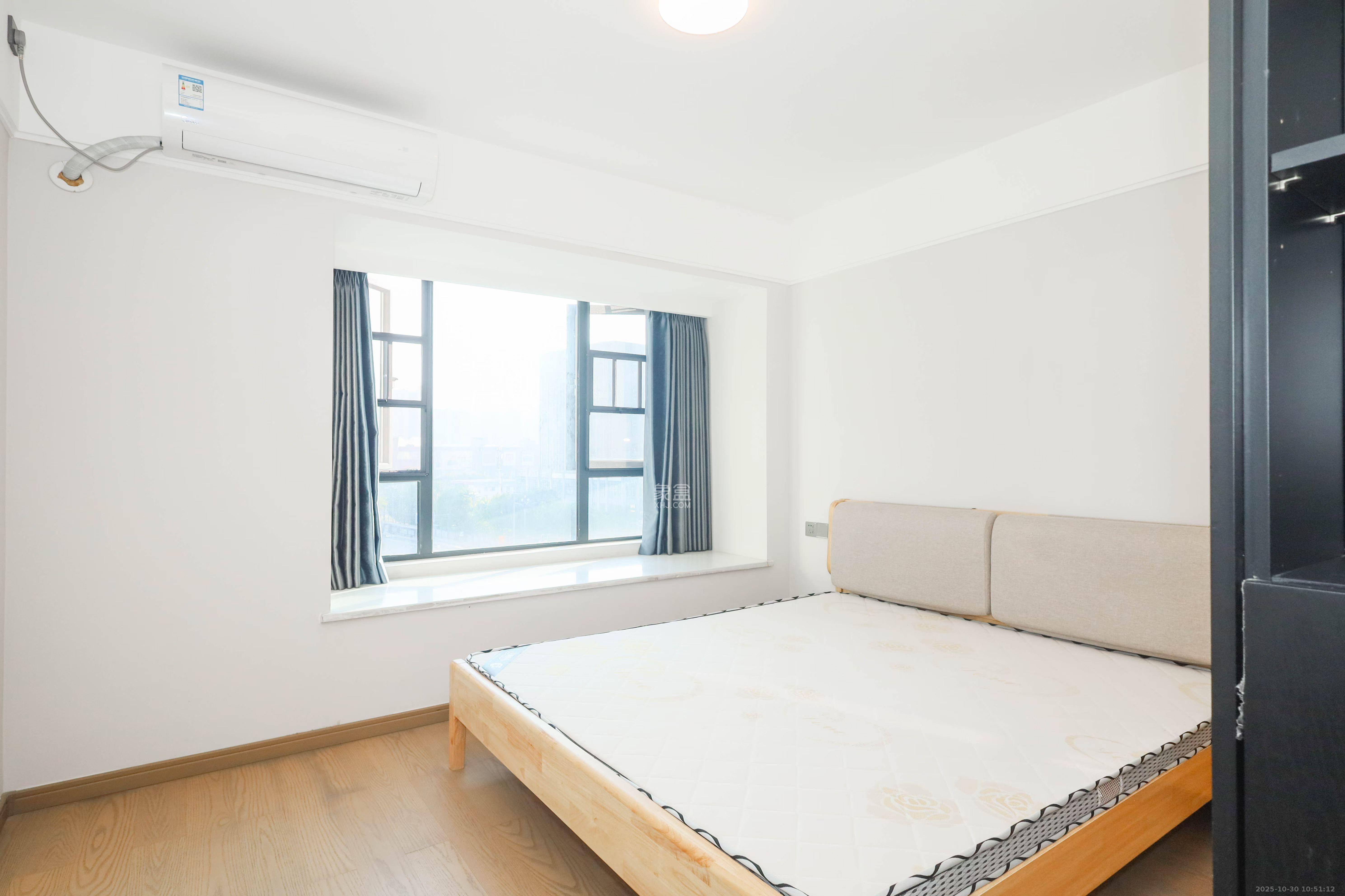 爱家当代境  4室2厅2卫    3500.0元/月 爱家当代境  4室2厅2卫    3500.0元/月室内图