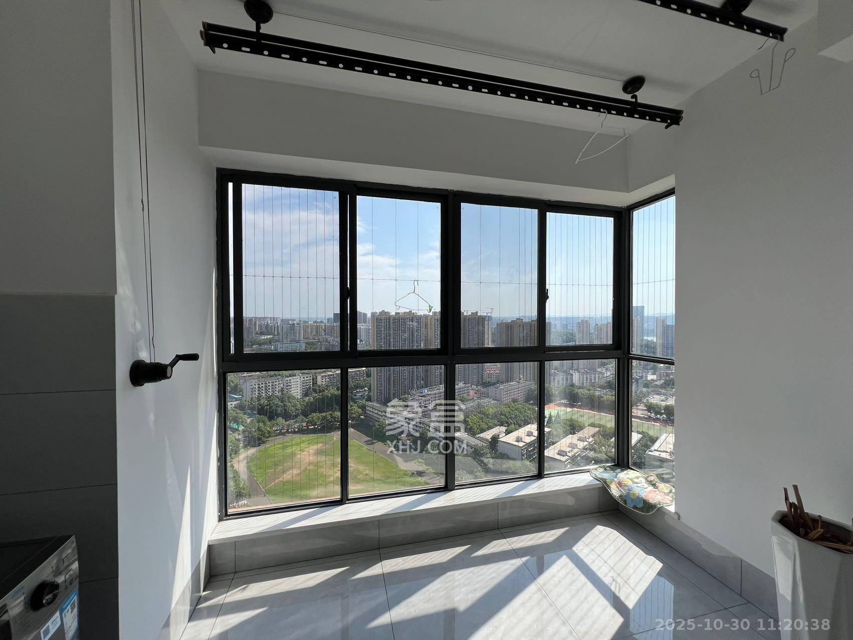 荣悦台  2室1厅1卫    3600.0元/月室内图