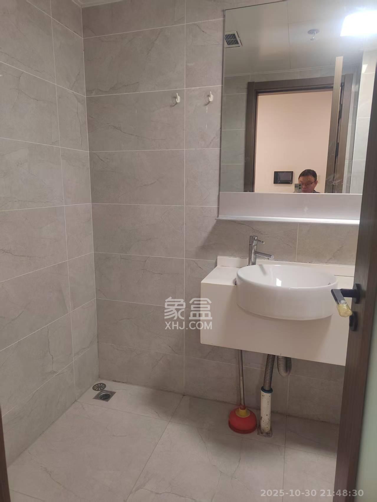 万科金色梦想D区  2室1厅1卫    2200.0元/月室内图