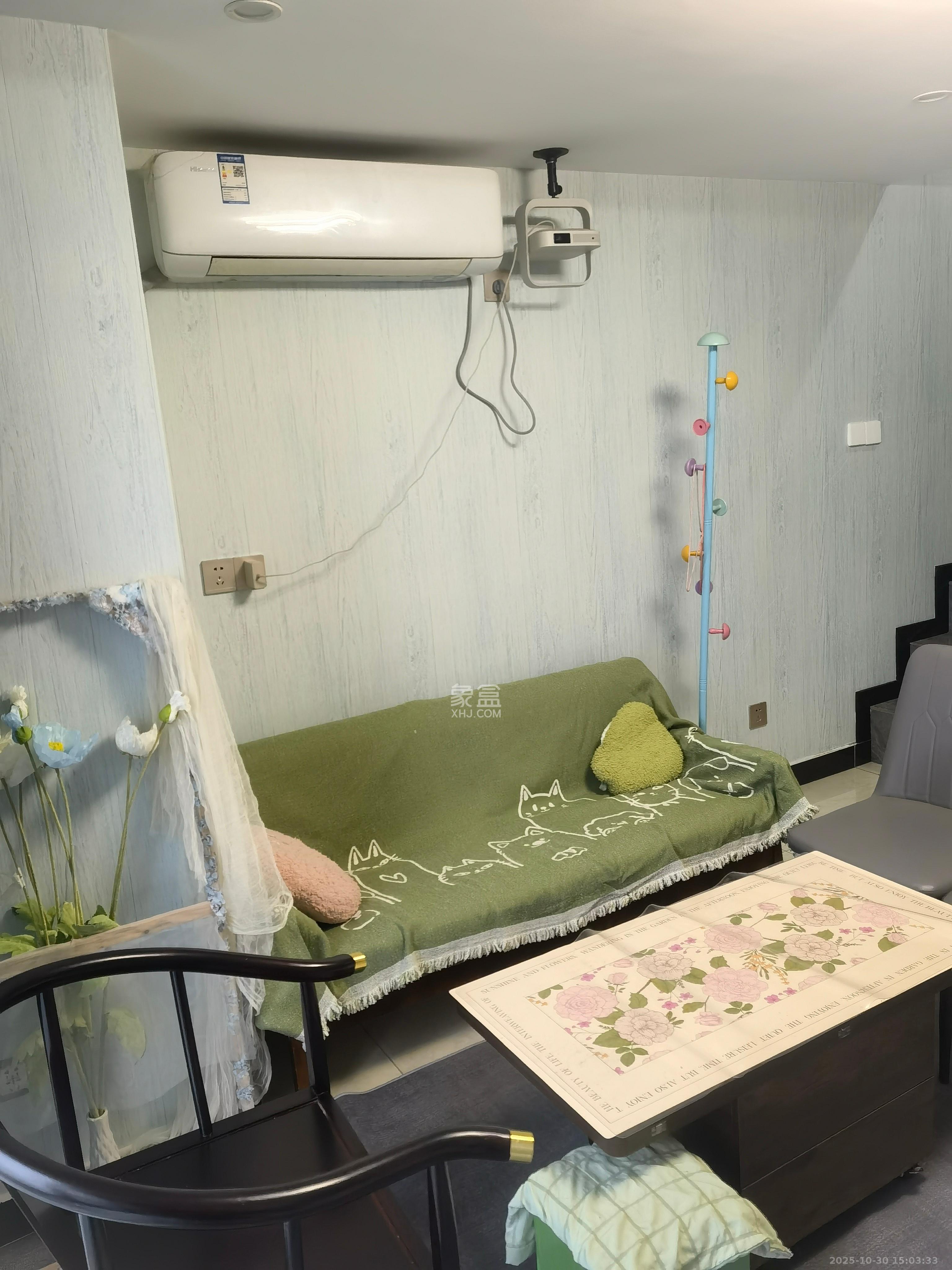 启迪协信中心  1室1厅1卫    2800.0元/月 启迪协信中心  1室1厅1卫    2800.0元/月室内图